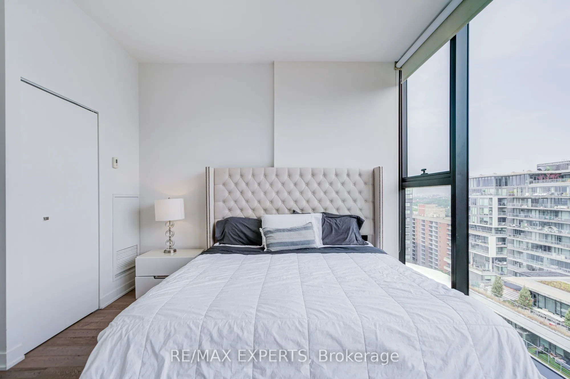629 King Street W, #PH1418
