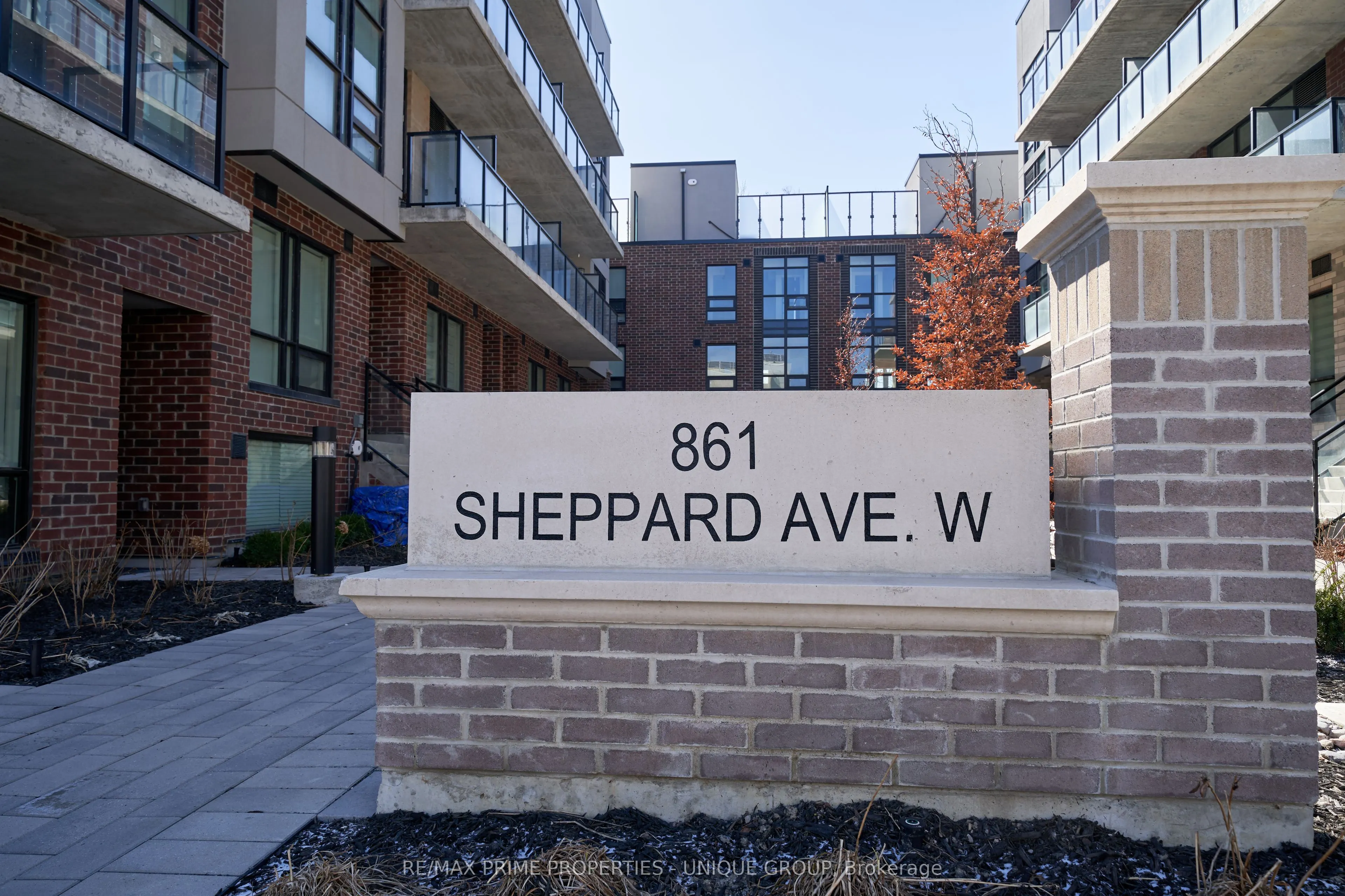 861 Sheppard Avenue W, #53