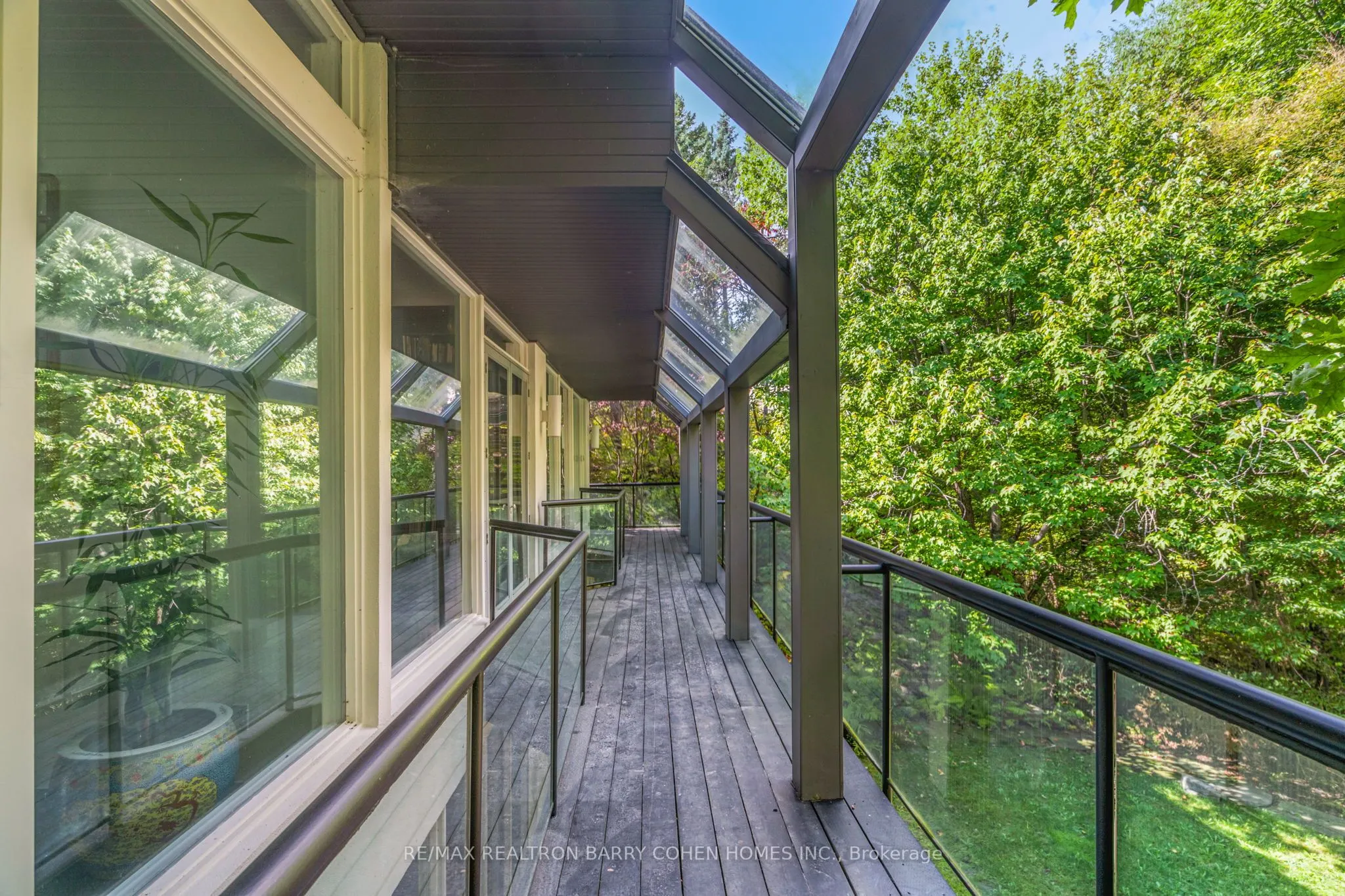 18 Timberglade Court