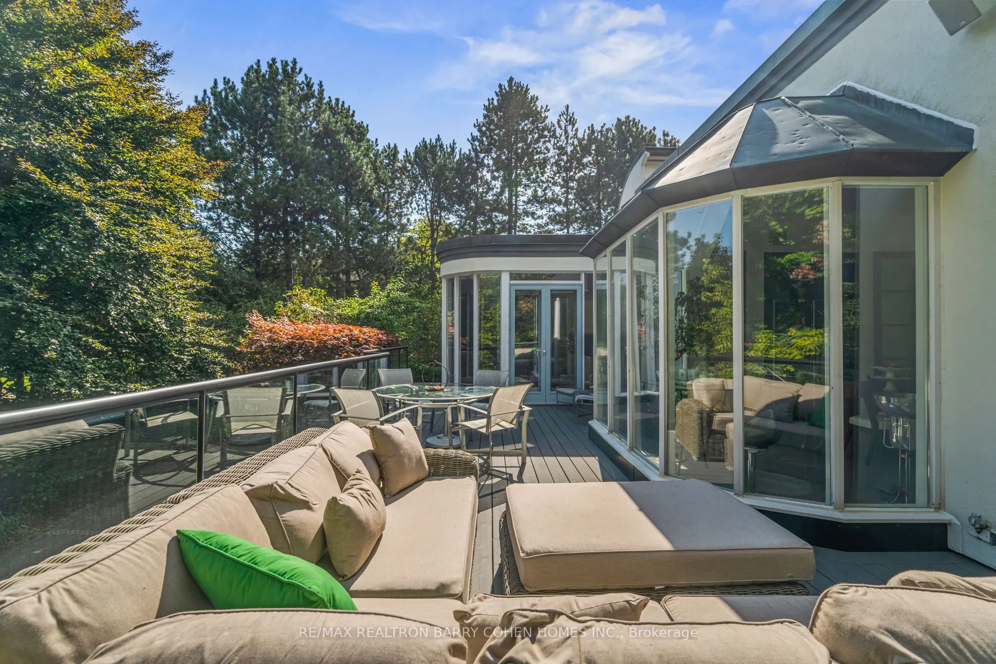 18 Timberglade Court