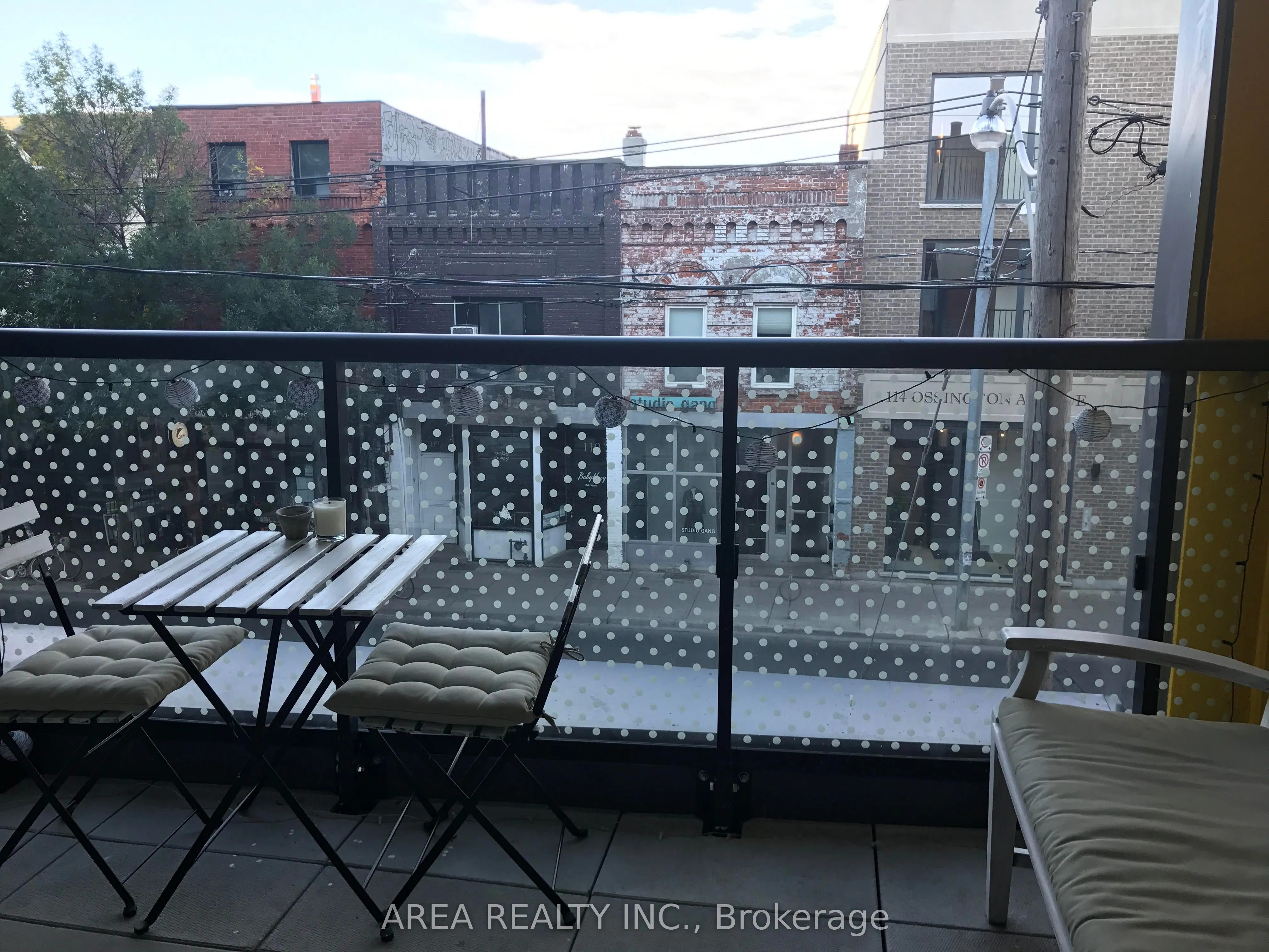 109 Ossington Avenue, #210