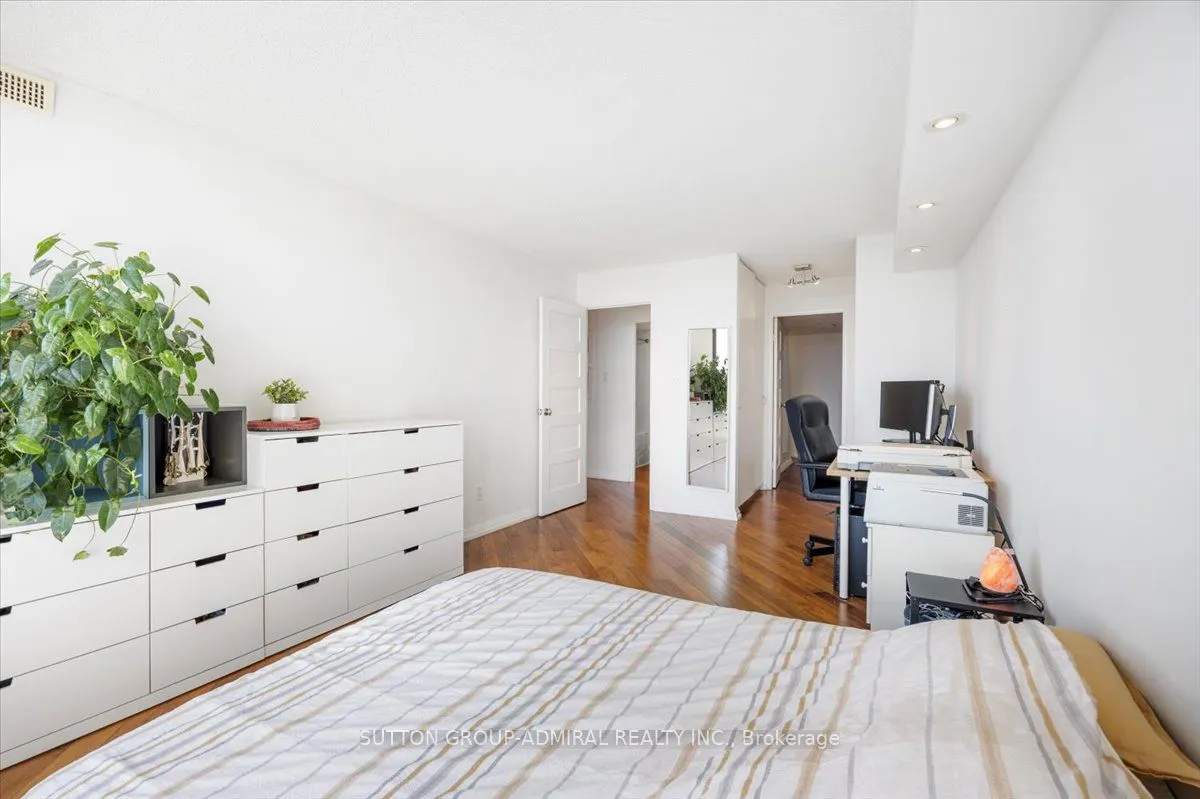 131 Torresdale Avenue, #1802