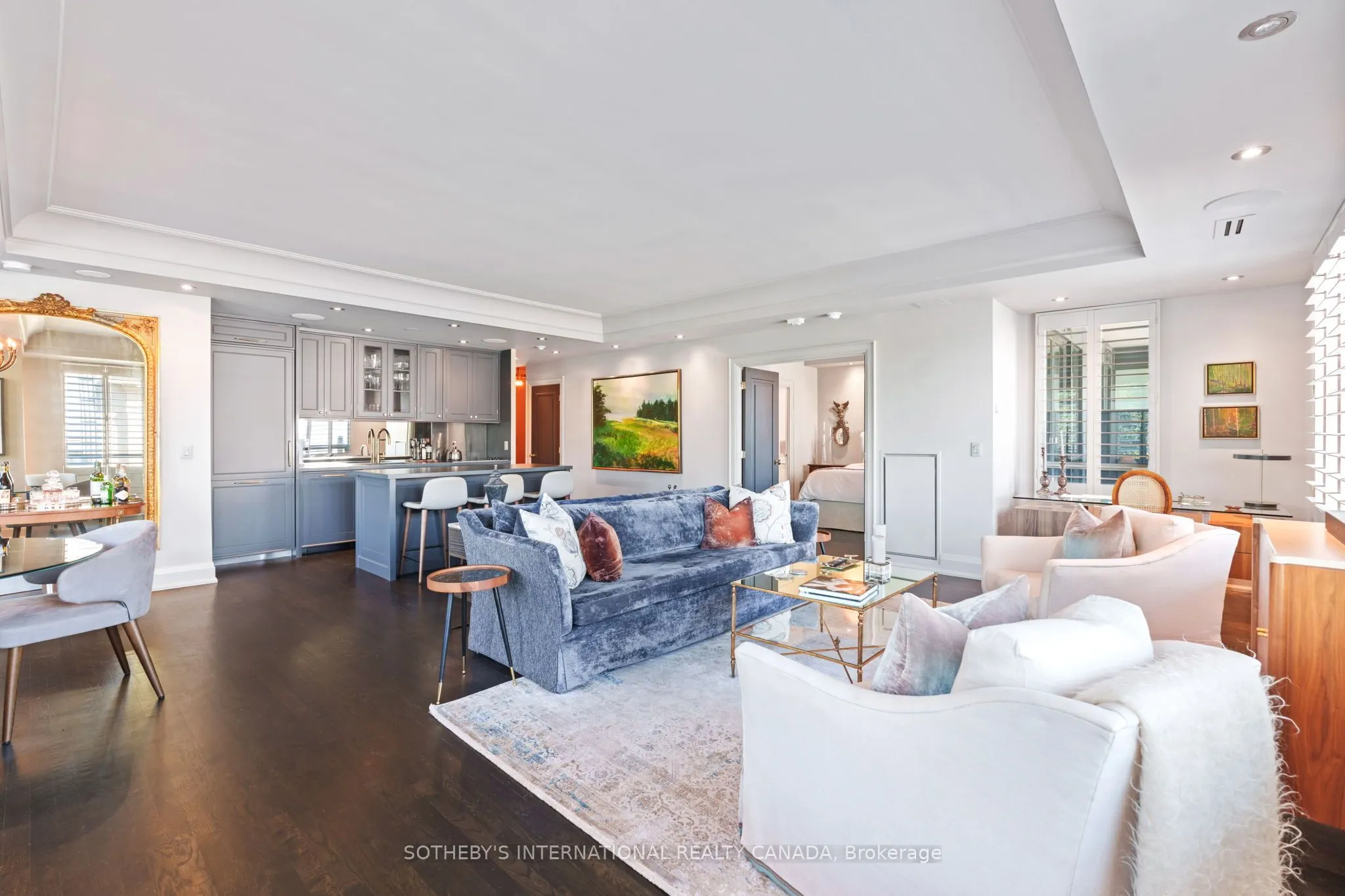 20 Scrivener Square, #304