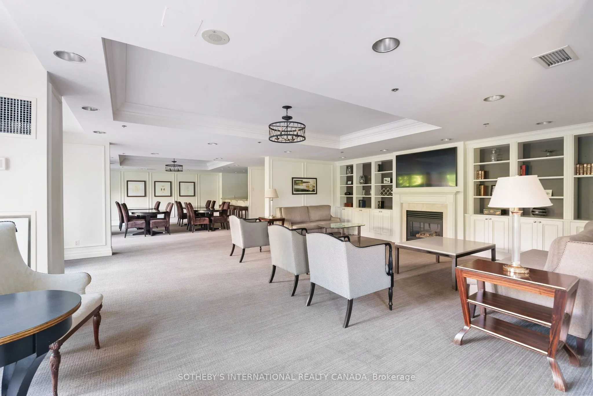 20 Scrivener Square, #304