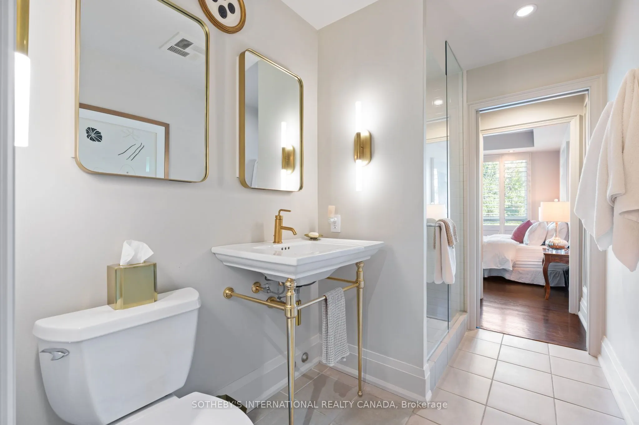 20 Scrivener Square, #304