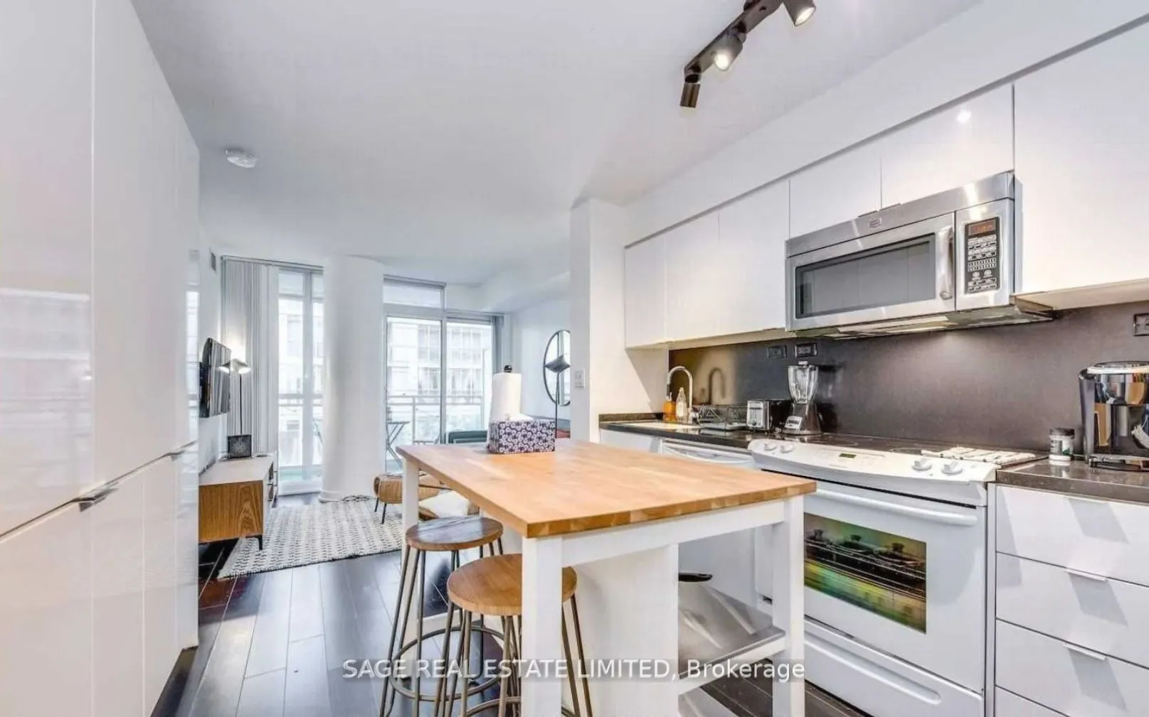 10 Capreol Court, #316