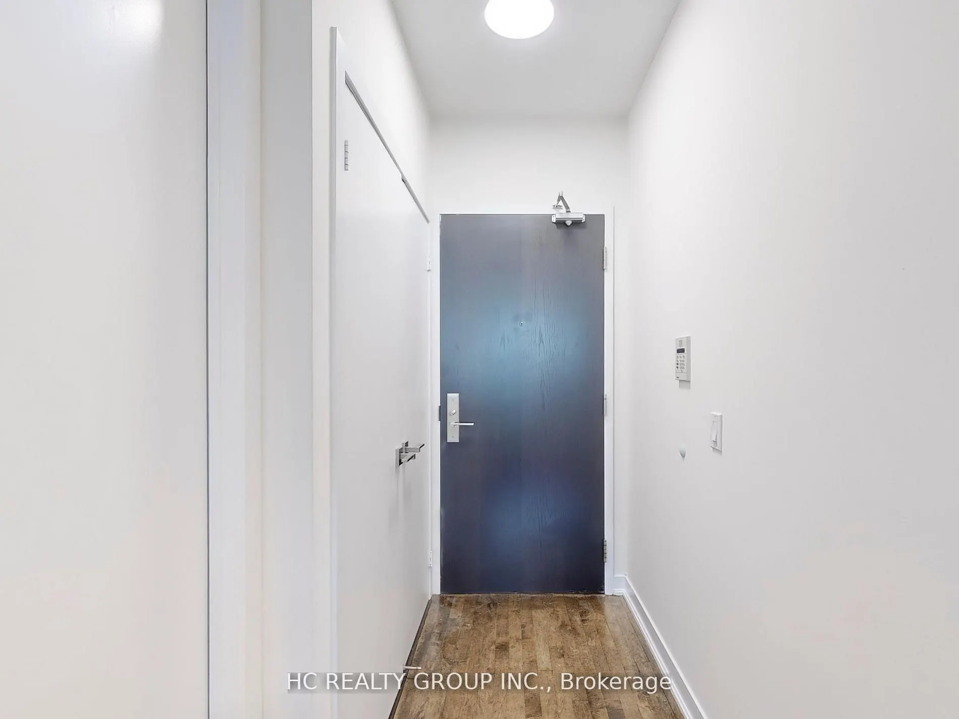 770 Bay Street, #1711