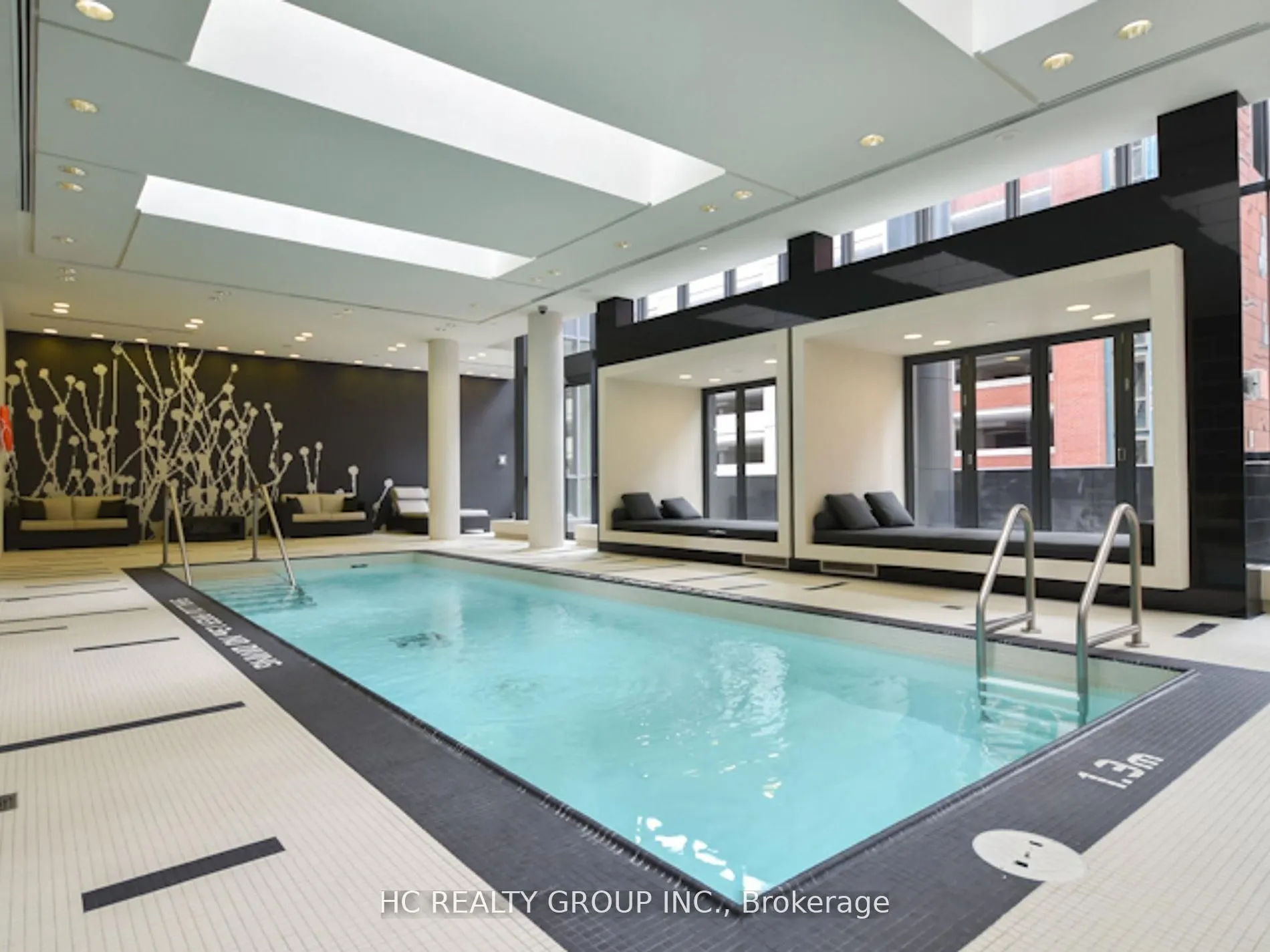 770 Bay Street, #1711