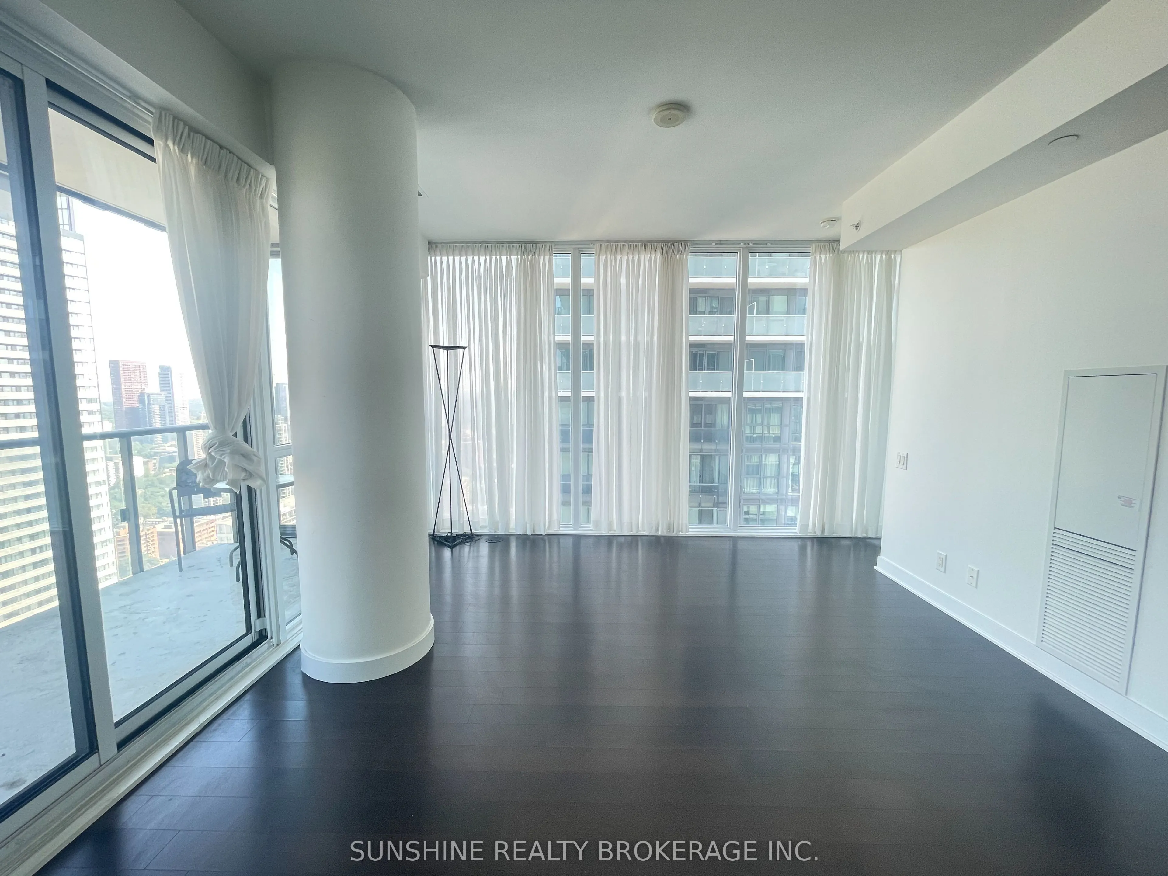 15 Grenville Street, #4108