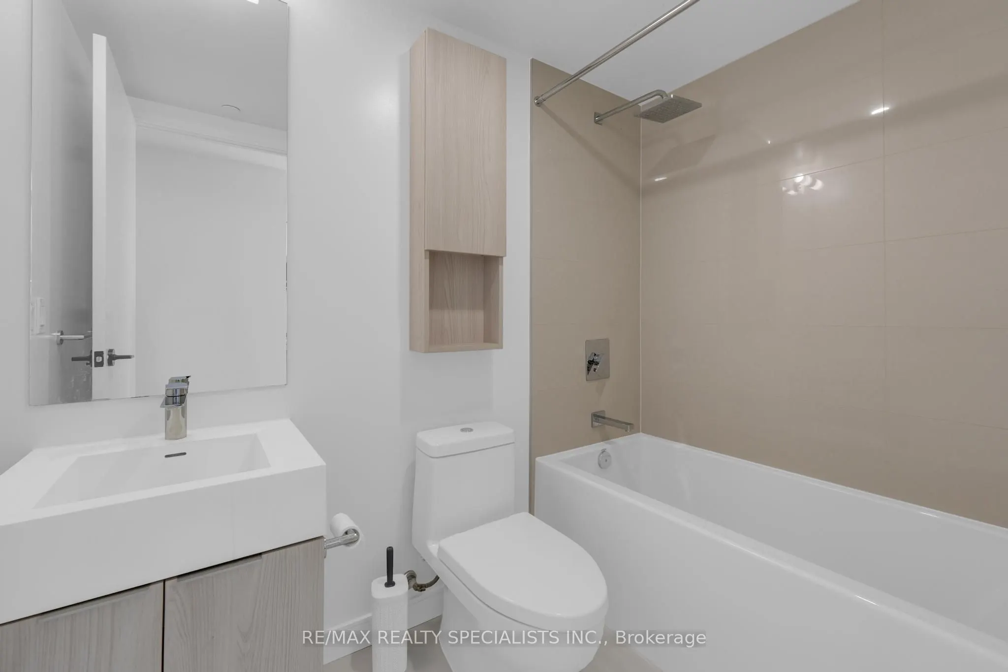 35 ROLLING  MILLS Road, #N365