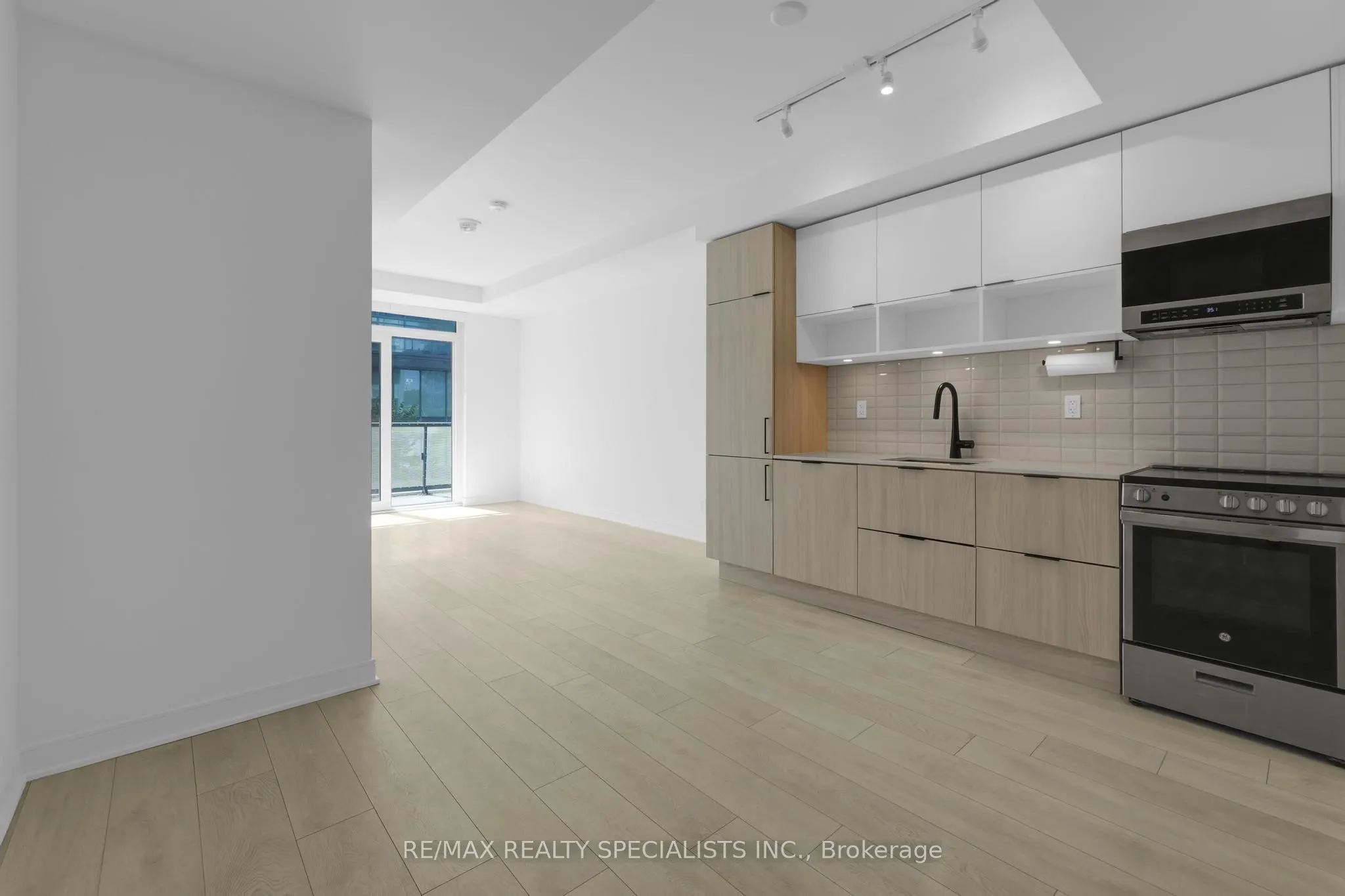 35 ROLLING  MILLS Road, #N365