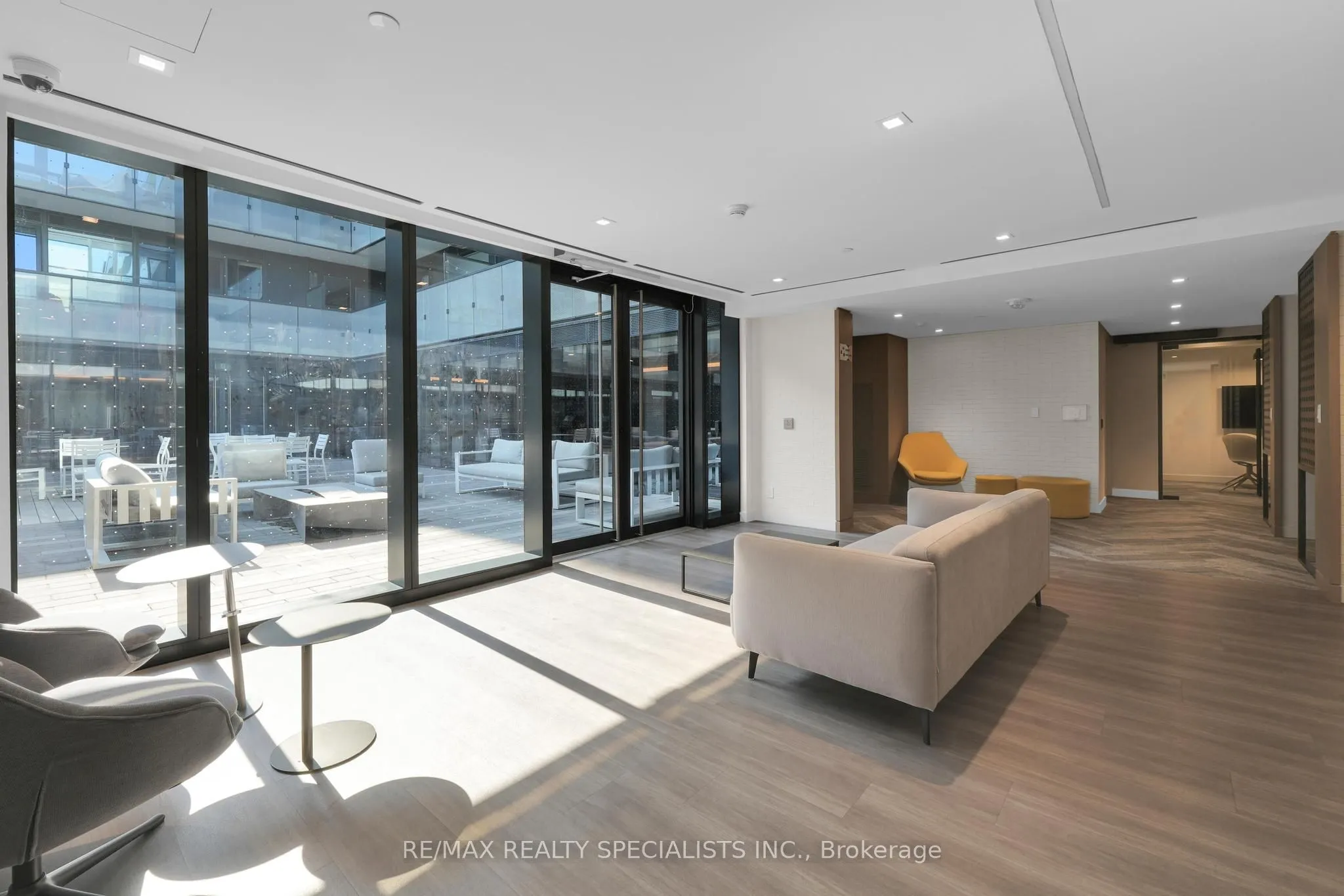 35 ROLLING  MILLS Road, #N365