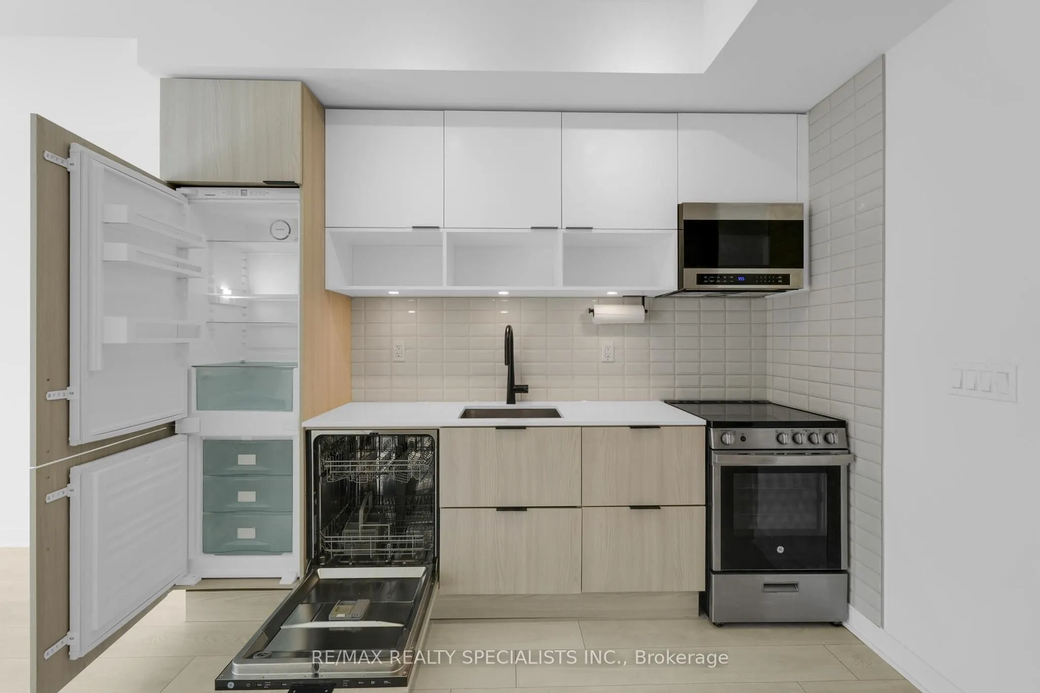 35 ROLLING  MILLS Road, #N365