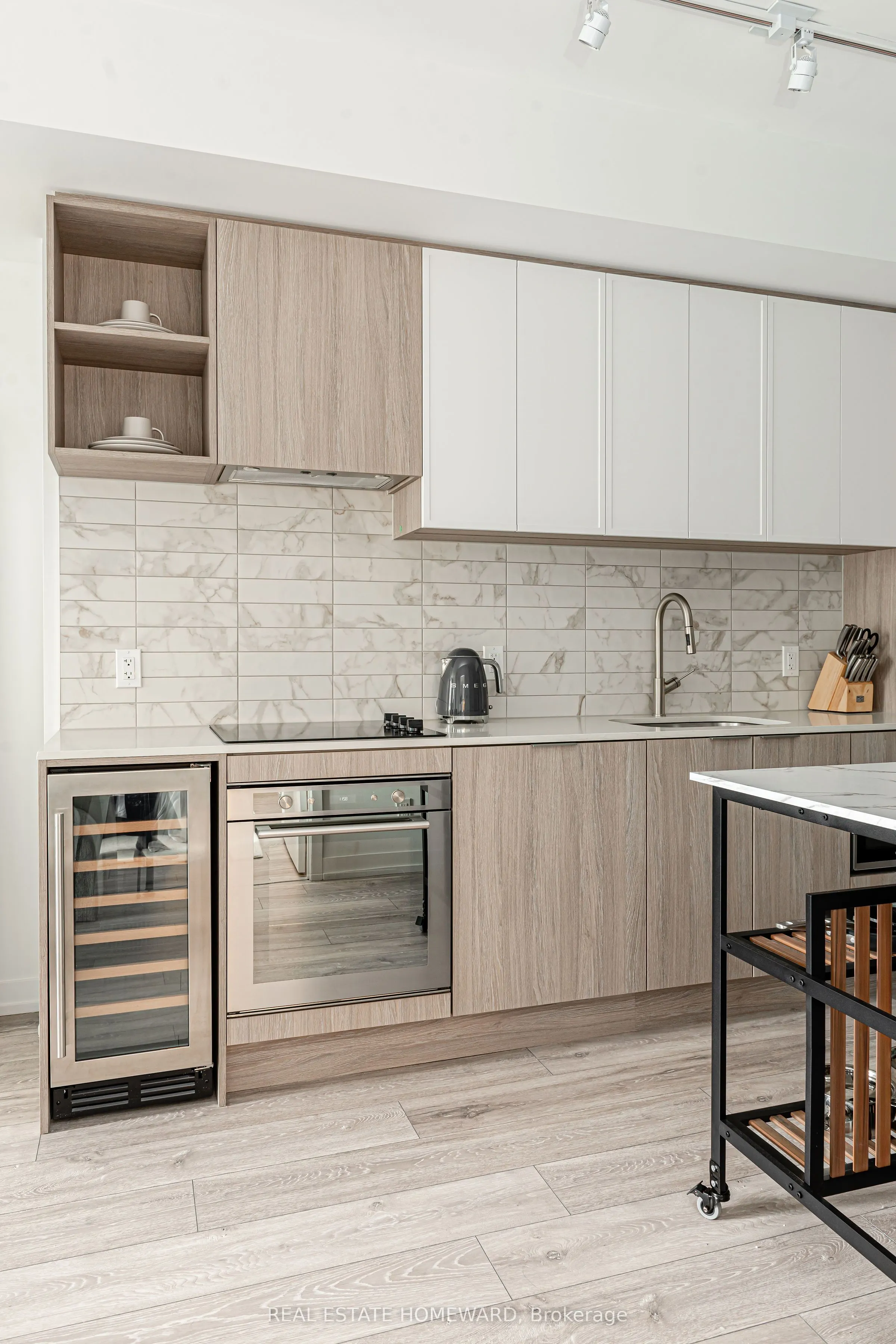 2020 Bathurst Street, #502