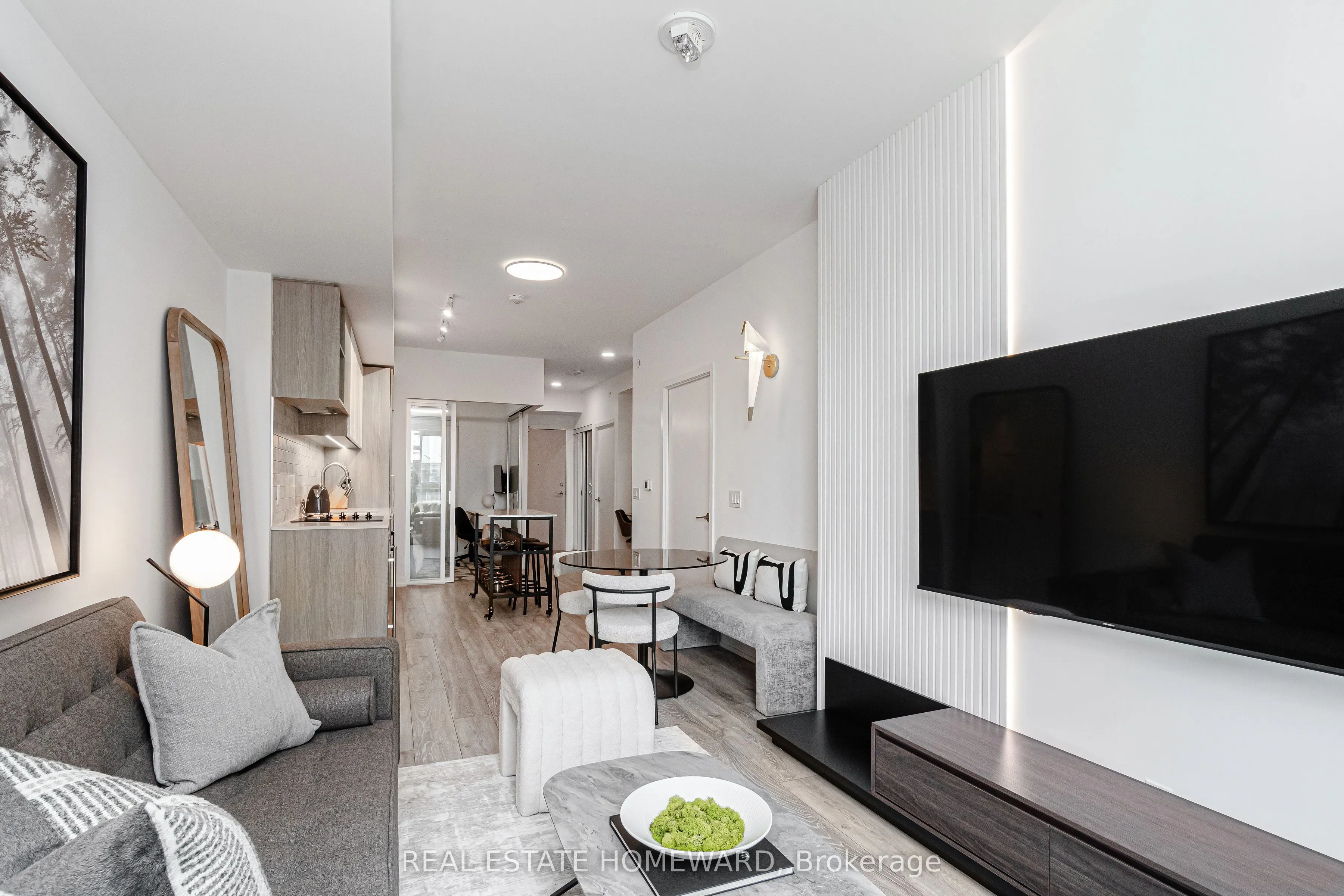 2020 Bathurst Street, #502