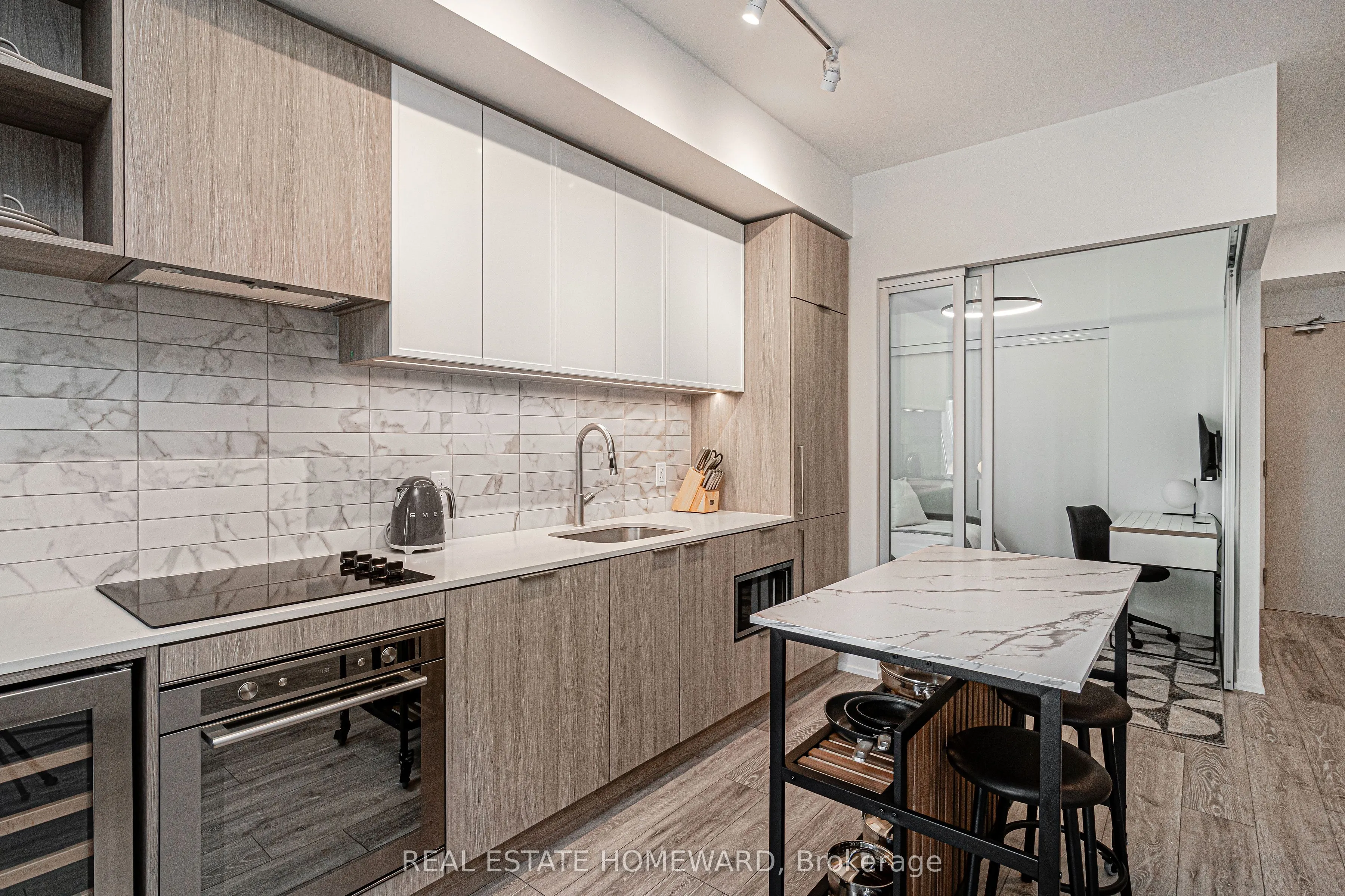 2020 Bathurst Street, #502