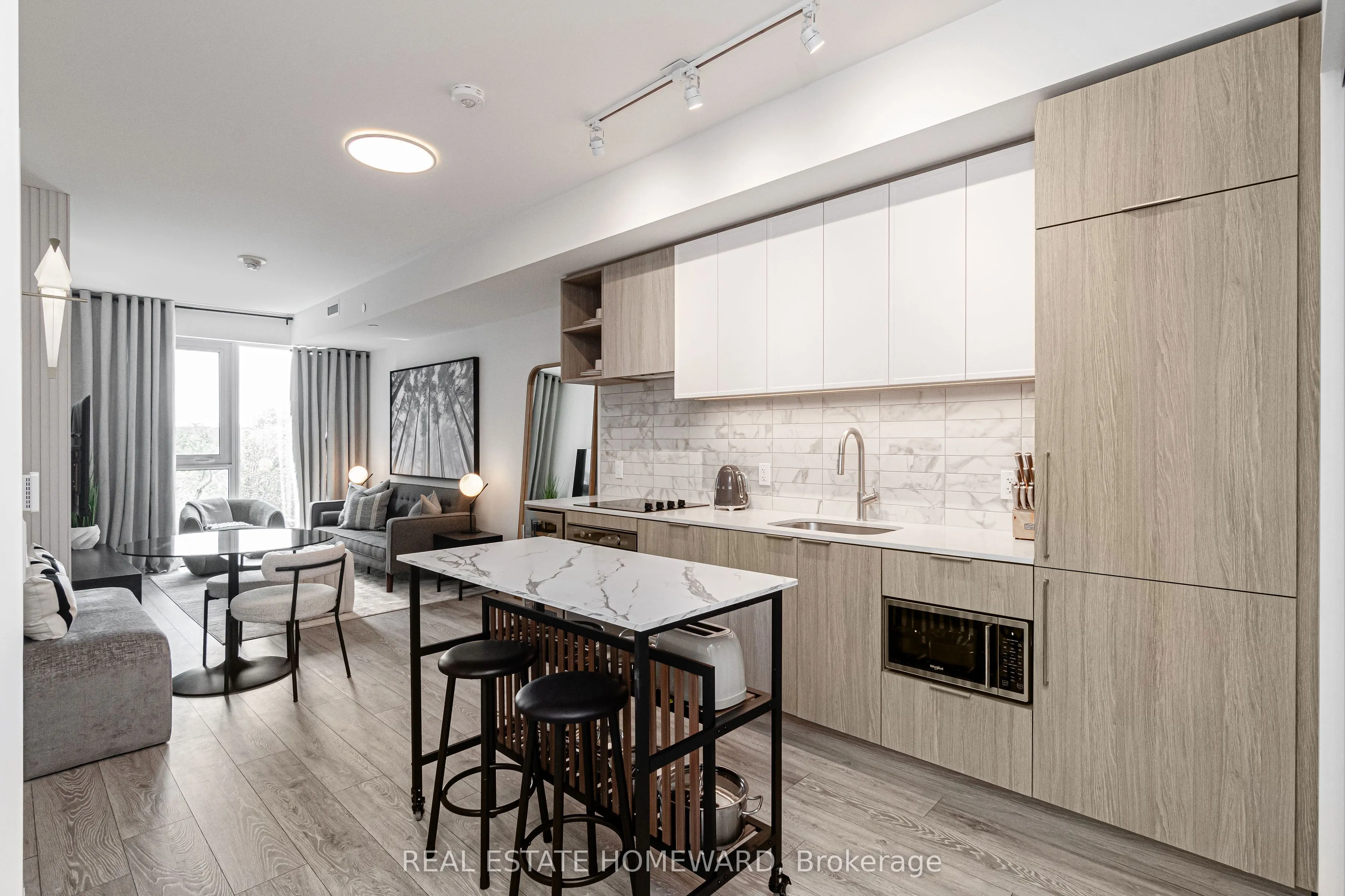 2020 Bathurst Street, #502