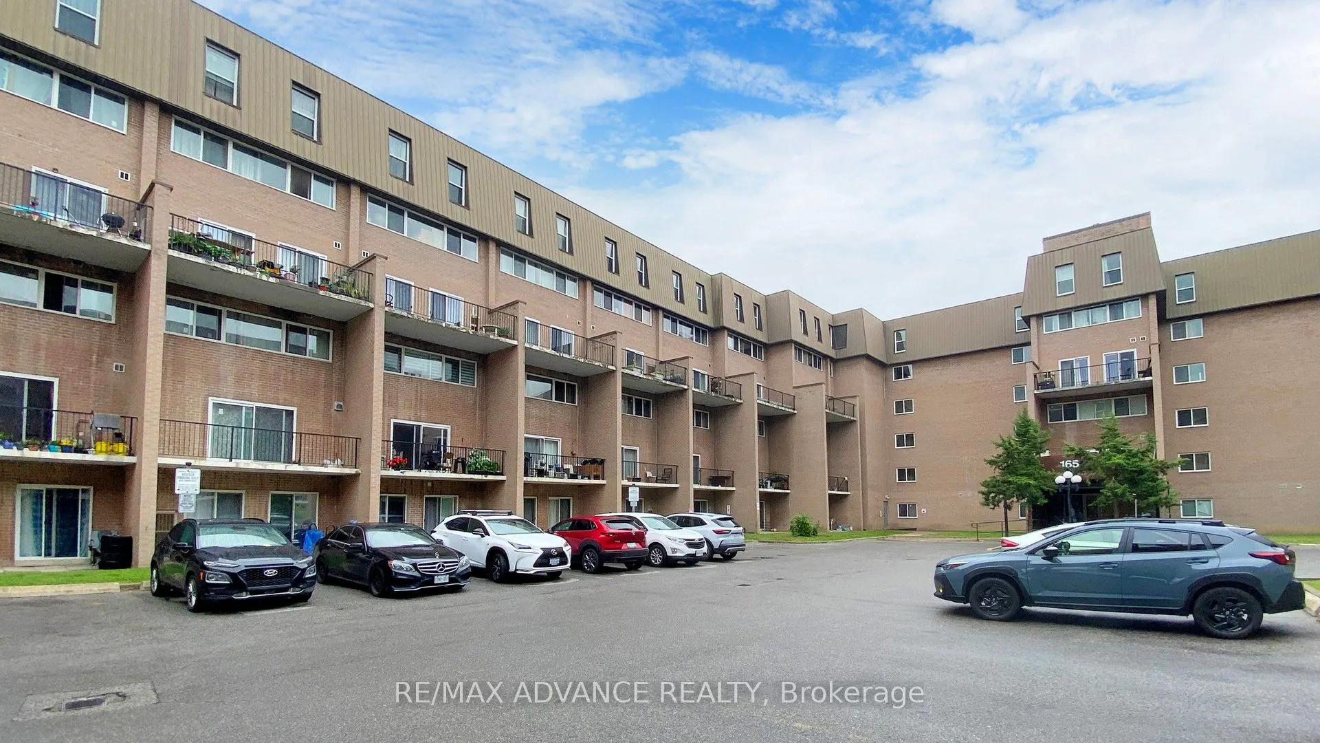 165 Cherokee Boulevard, #121