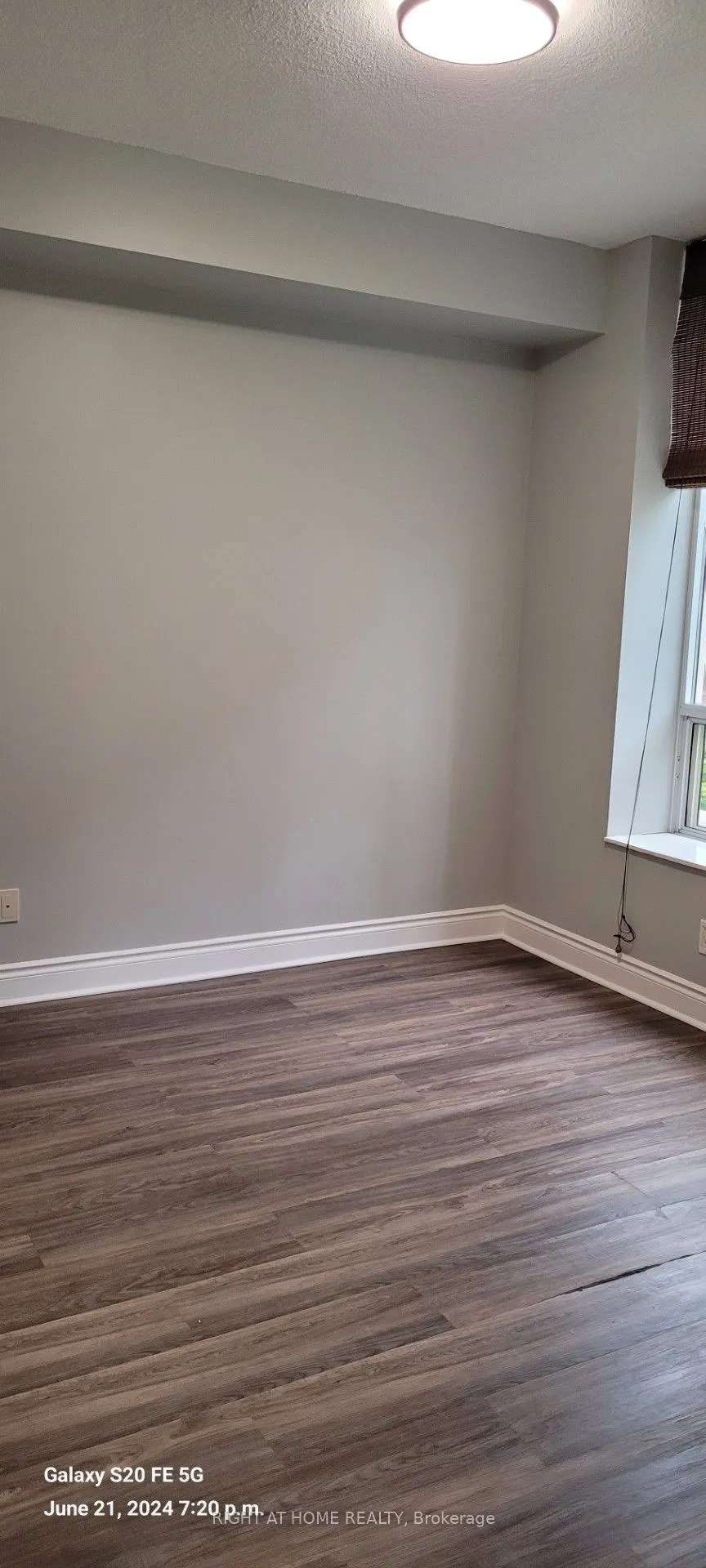 1105 Leslie Street, ##402