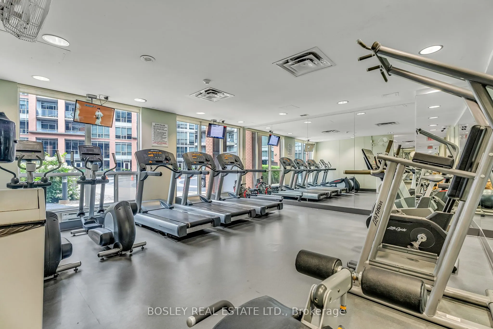 1005 King Street W, #707