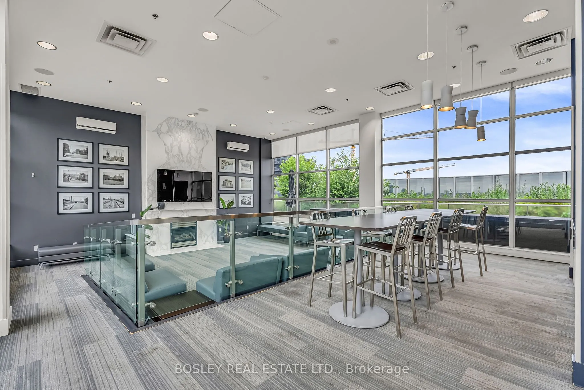 1005 King Street W, #707