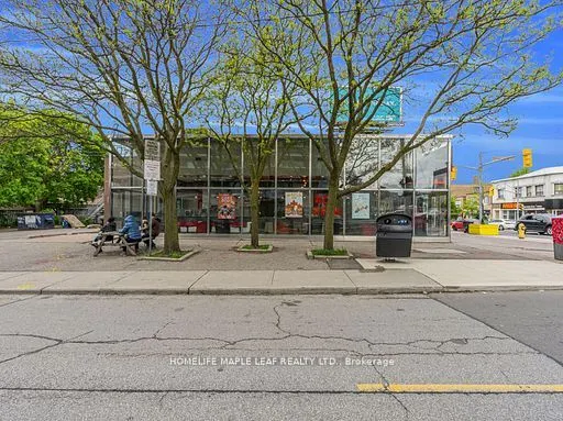 1471 Eglinton Avenue W