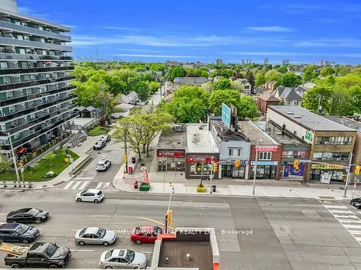 1471 Eglinton Avenue W