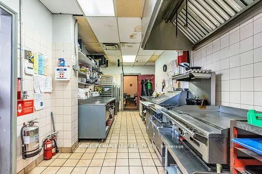 1471 Eglinton Avenue W