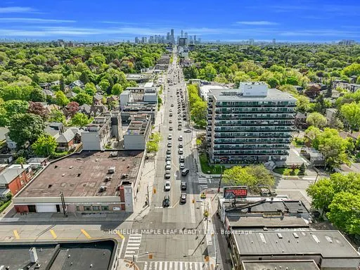 1471 Eglinton Avenue W