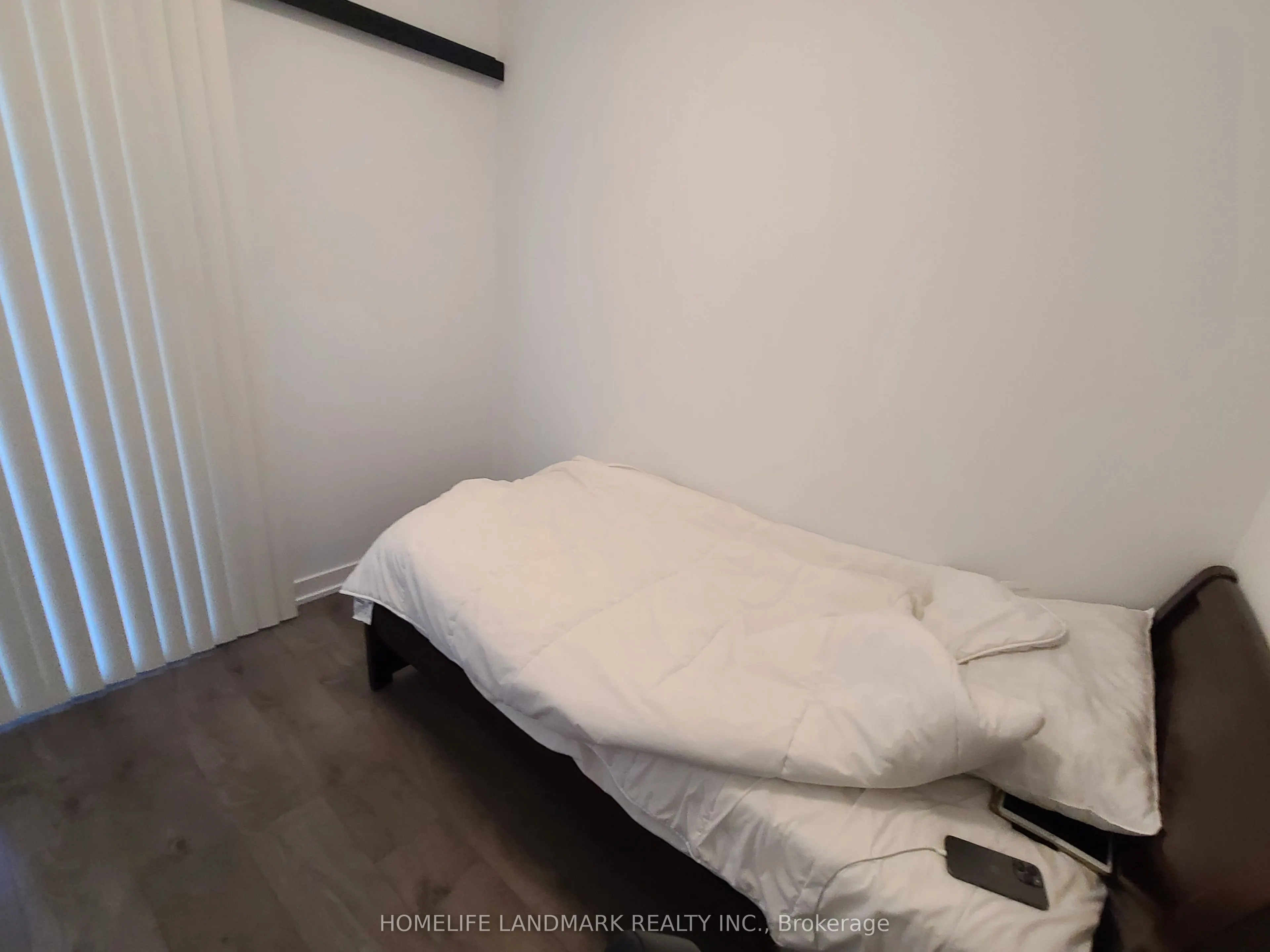 5 Defries Street, #403