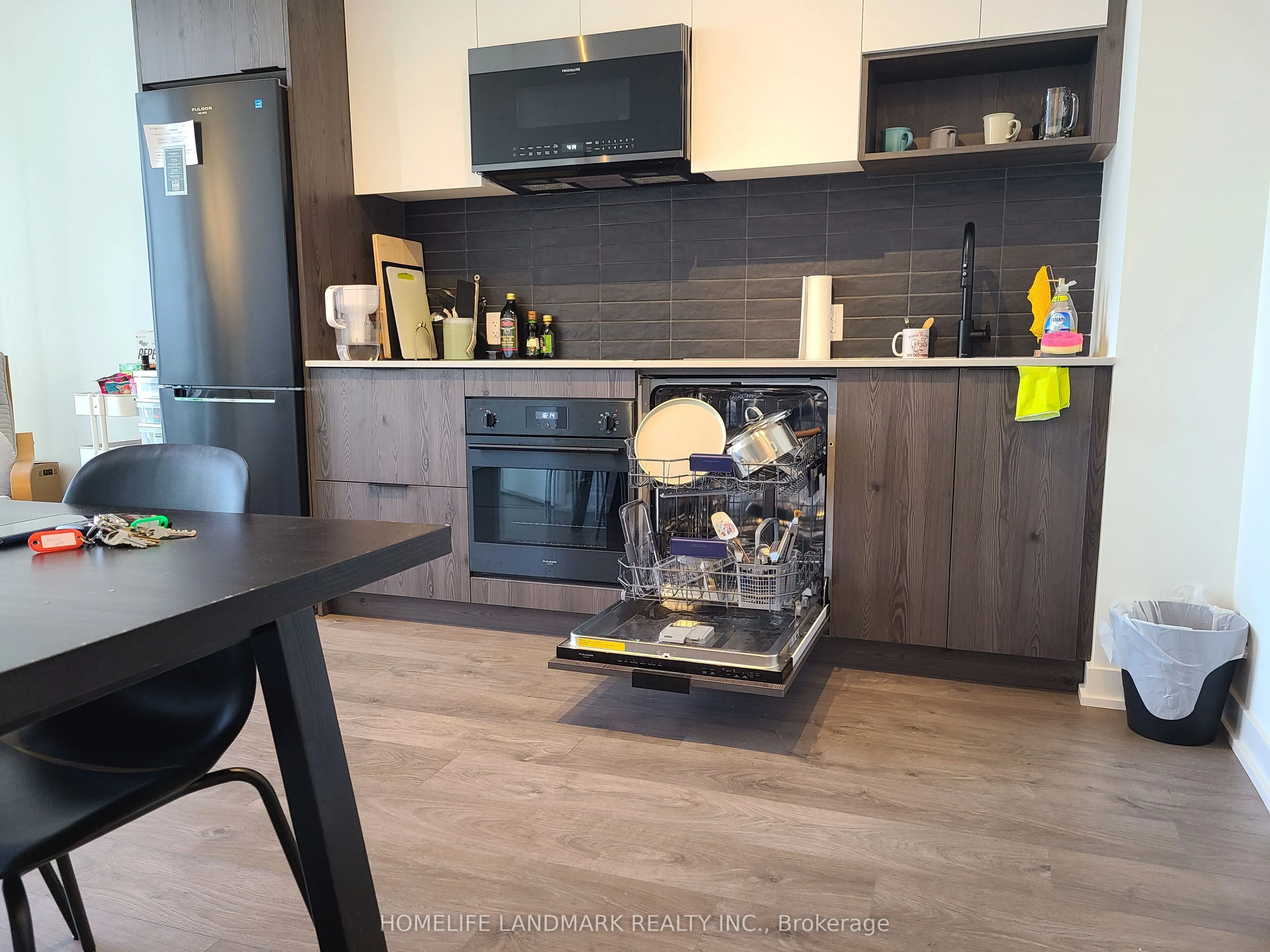 5 Defries Street, #403