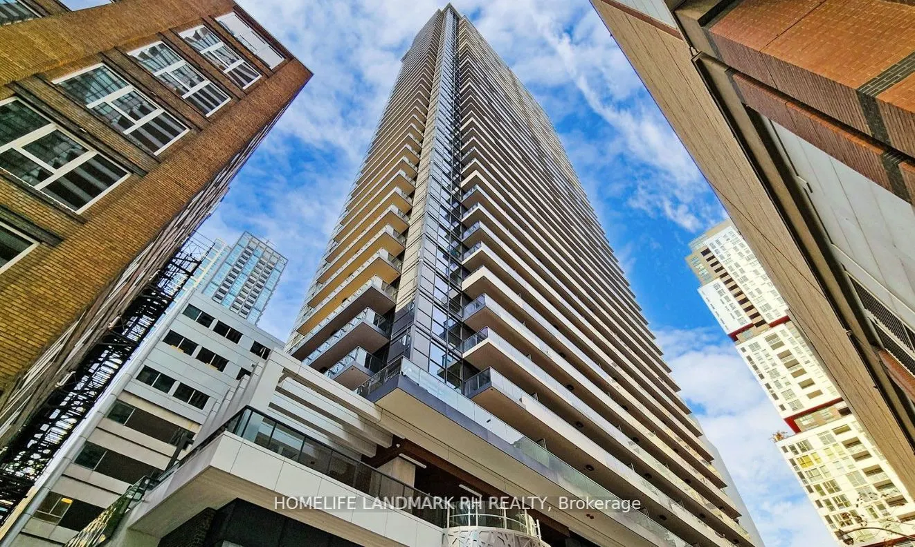 38 Widmer Street, #706