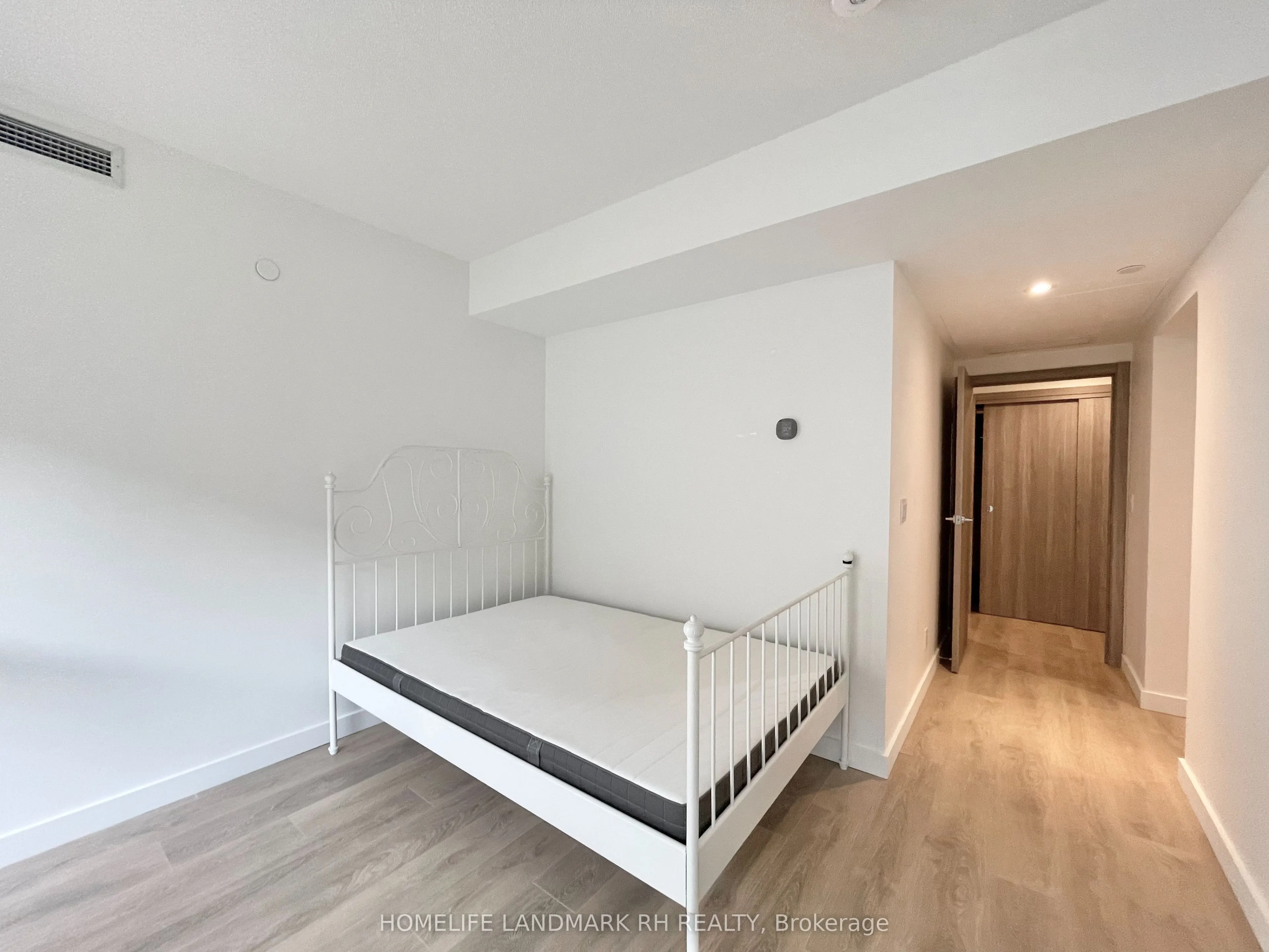 38 Widmer Street, #706