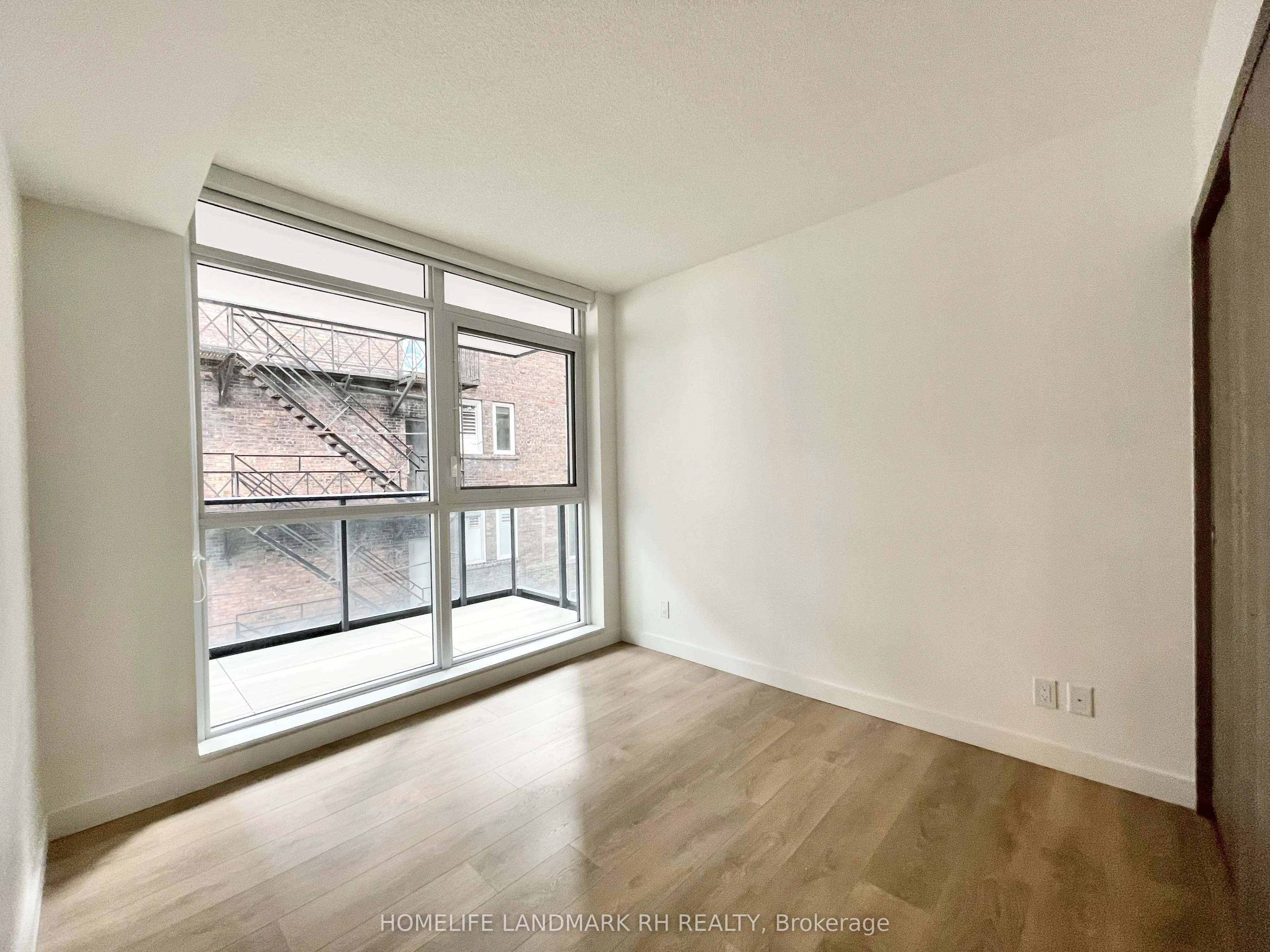 38 Widmer Street, #706