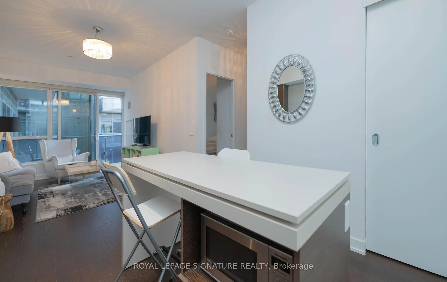 1030 King Street W, #456