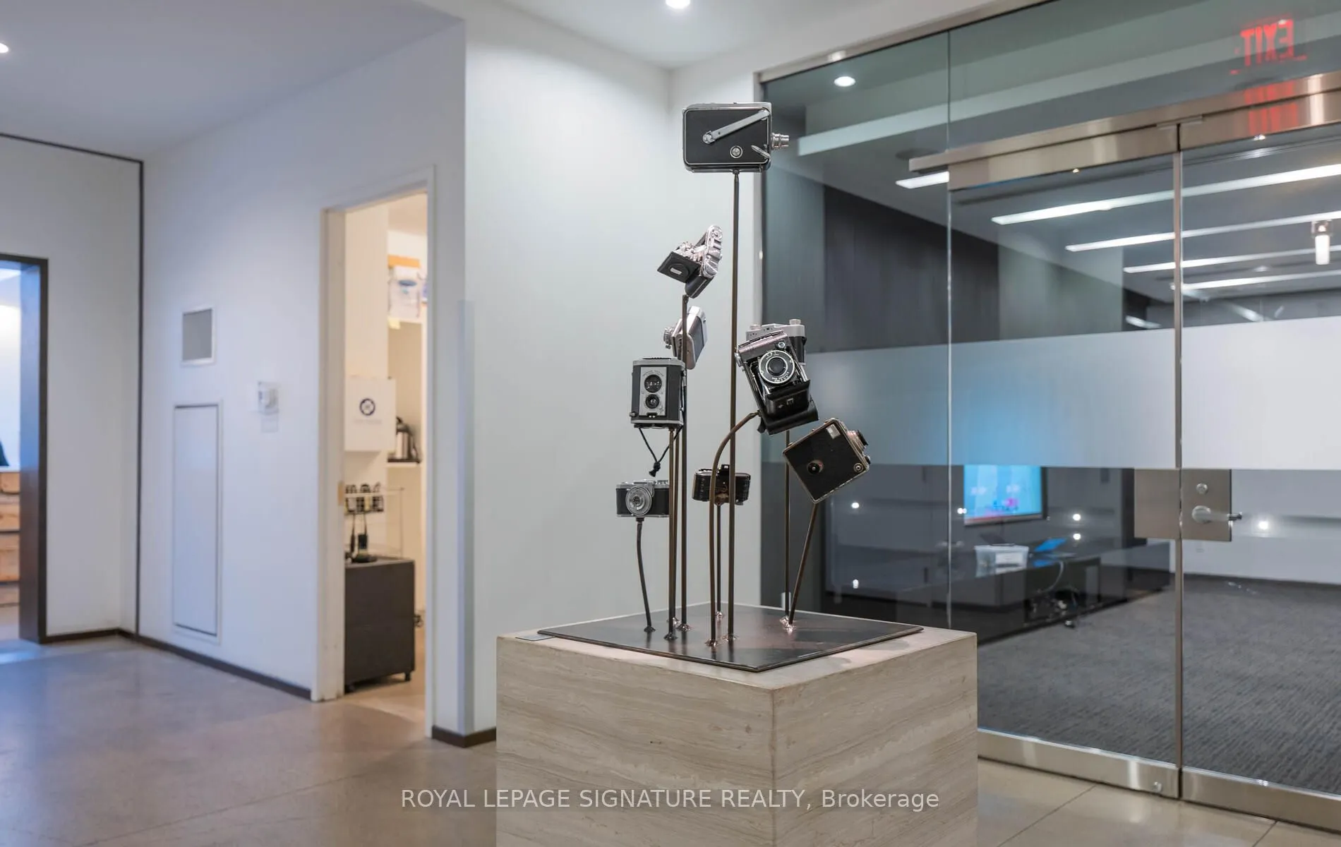 1030 King Street W, #456