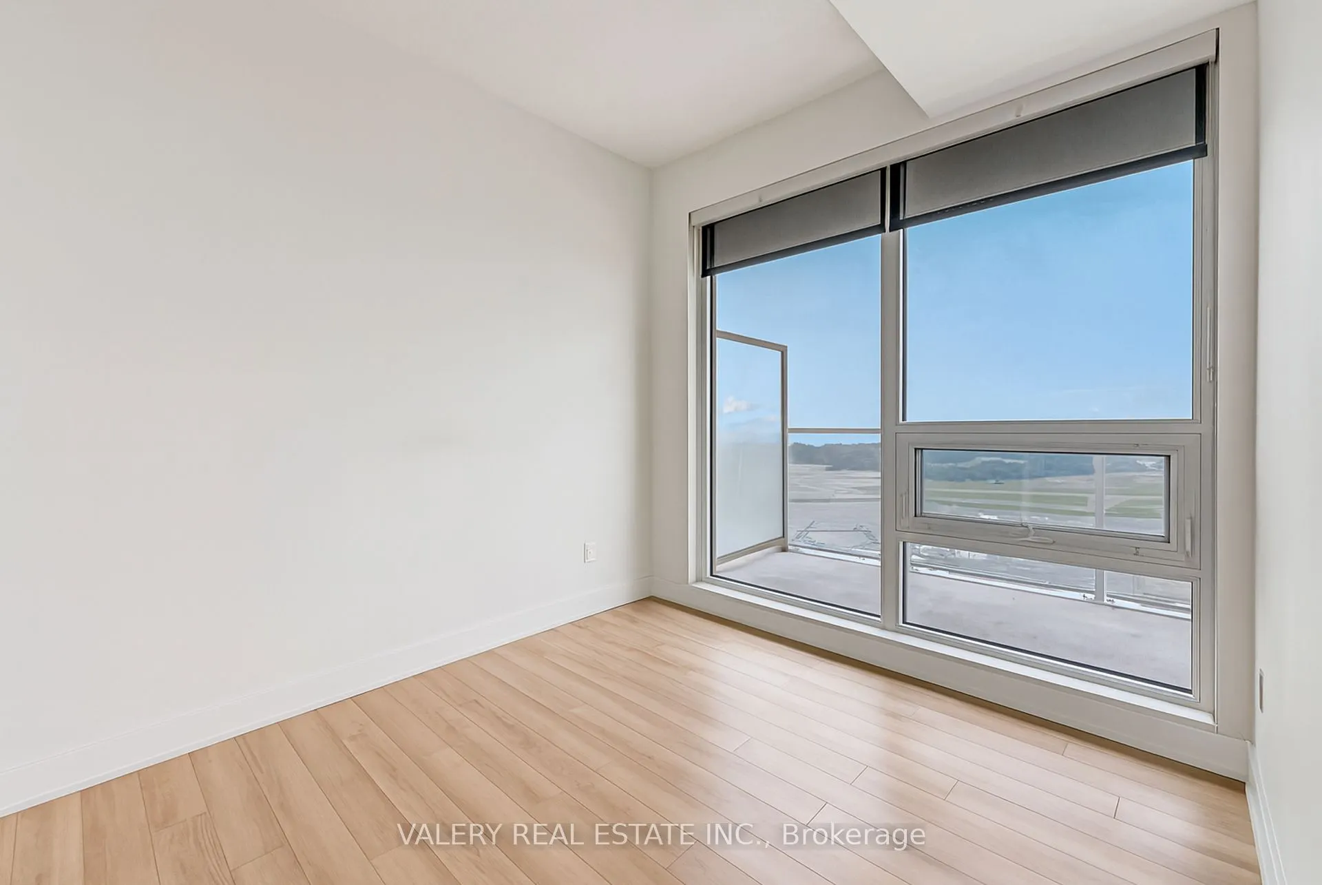 17 Bathurst Street, #4516
