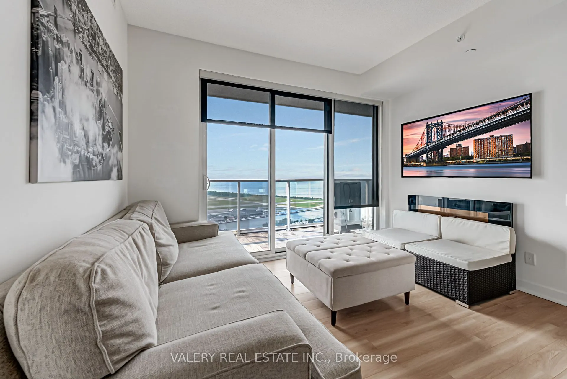 17 Bathurst Street, #4516