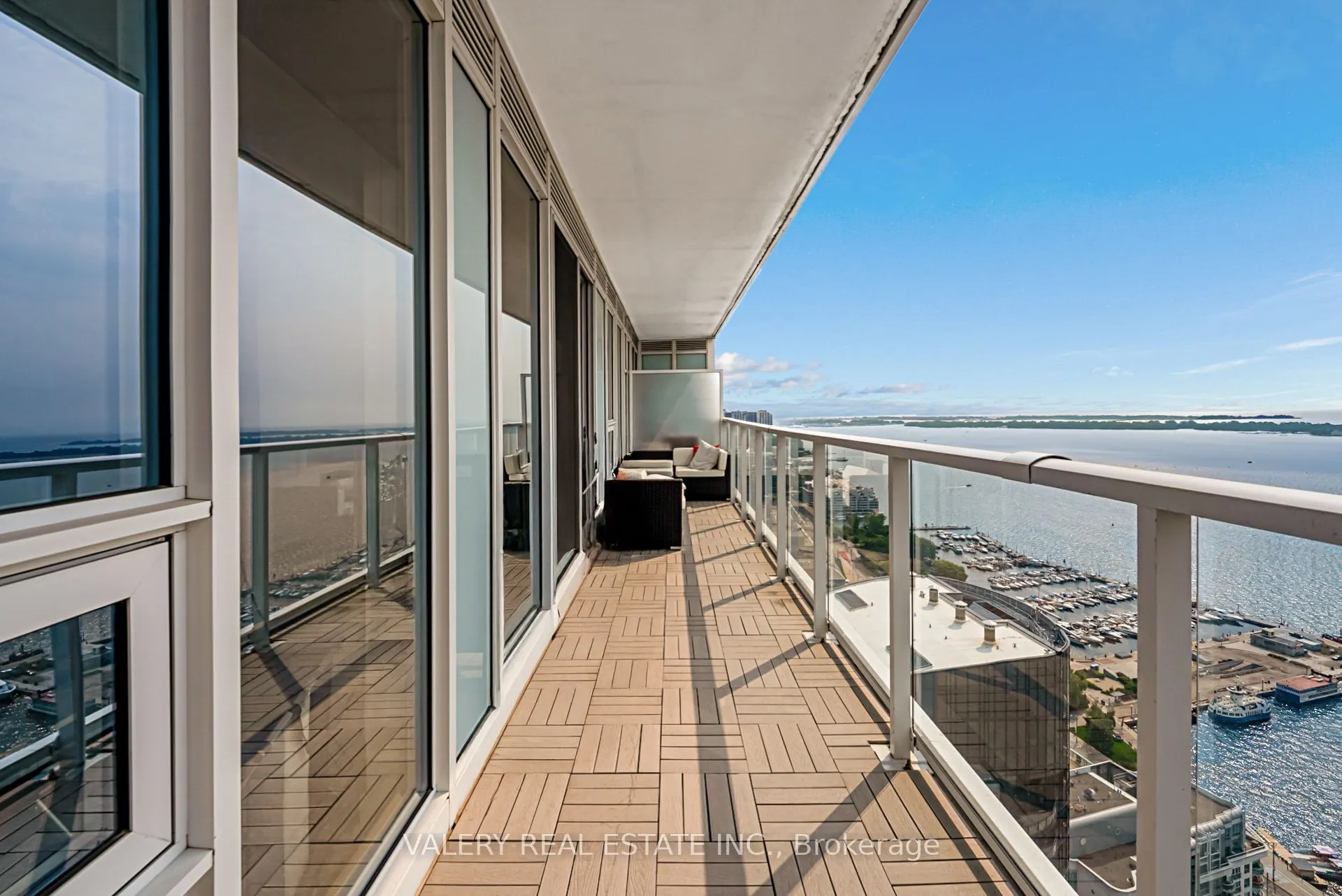 17 Bathurst Street, #4516