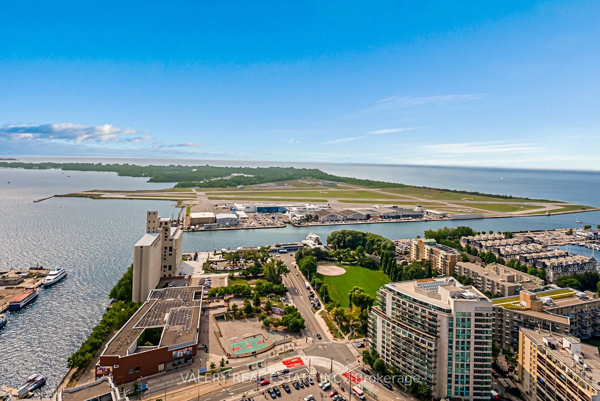 17 Bathurst Street, #4516