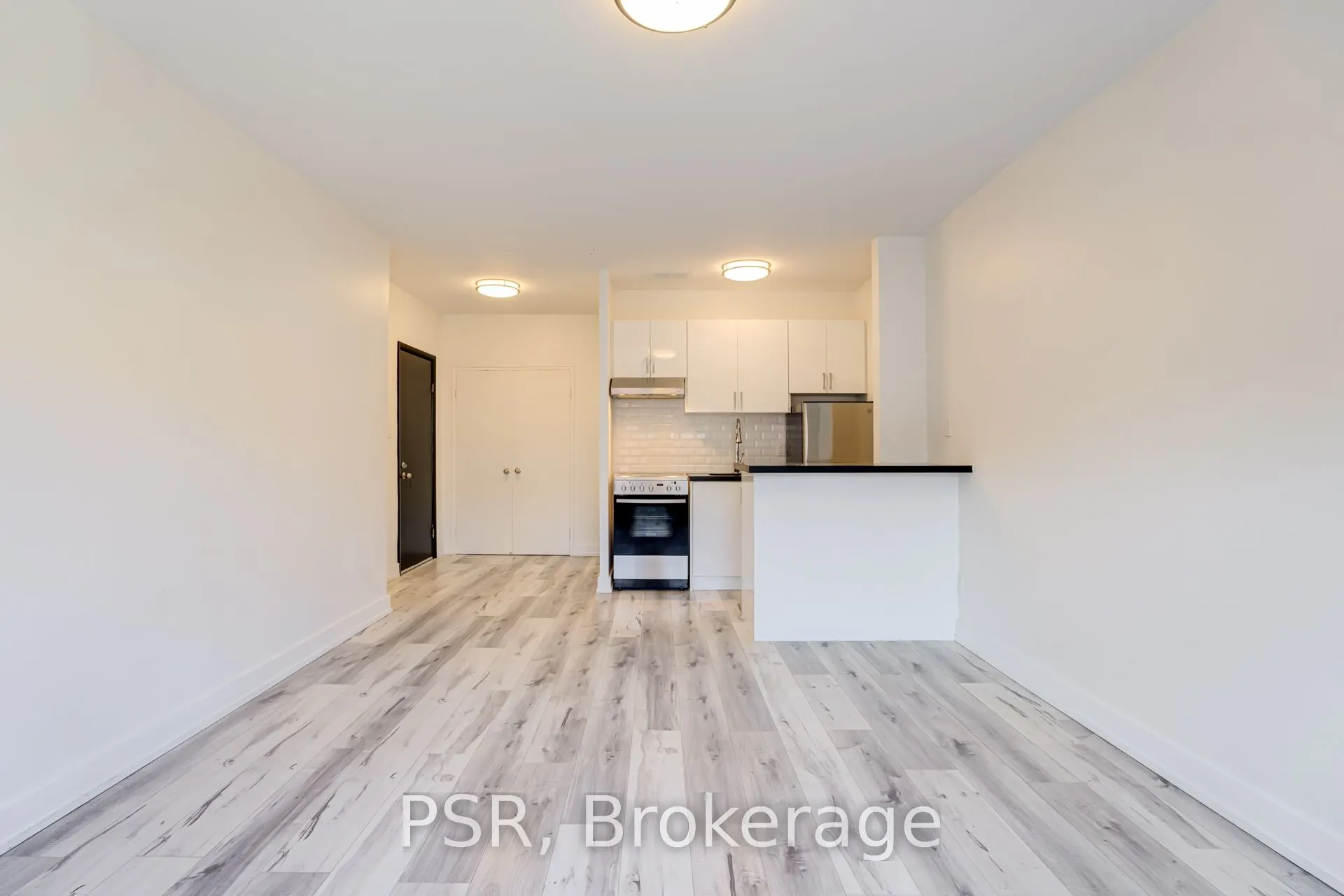 256 Sherbourne Street, #106