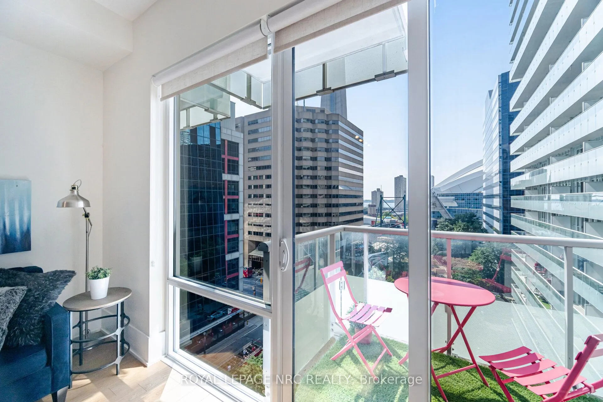 20 John Street, #920