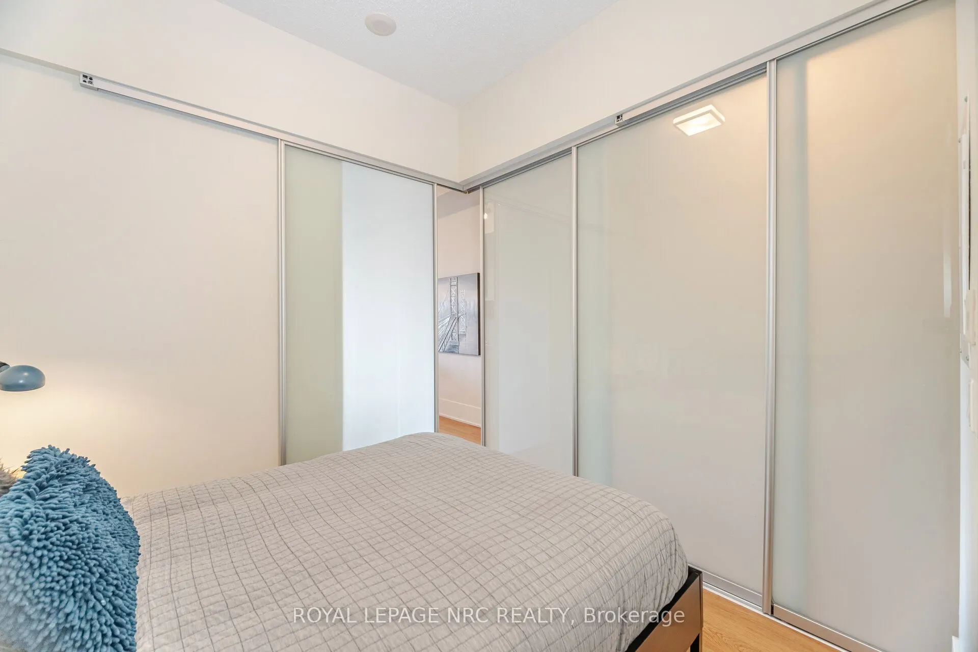 20 John Street, #920