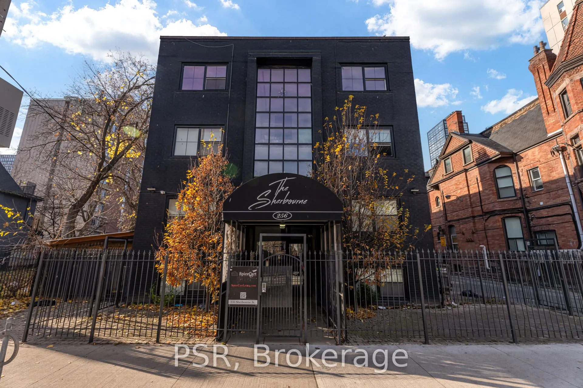 256 Sherbourne Street, #206