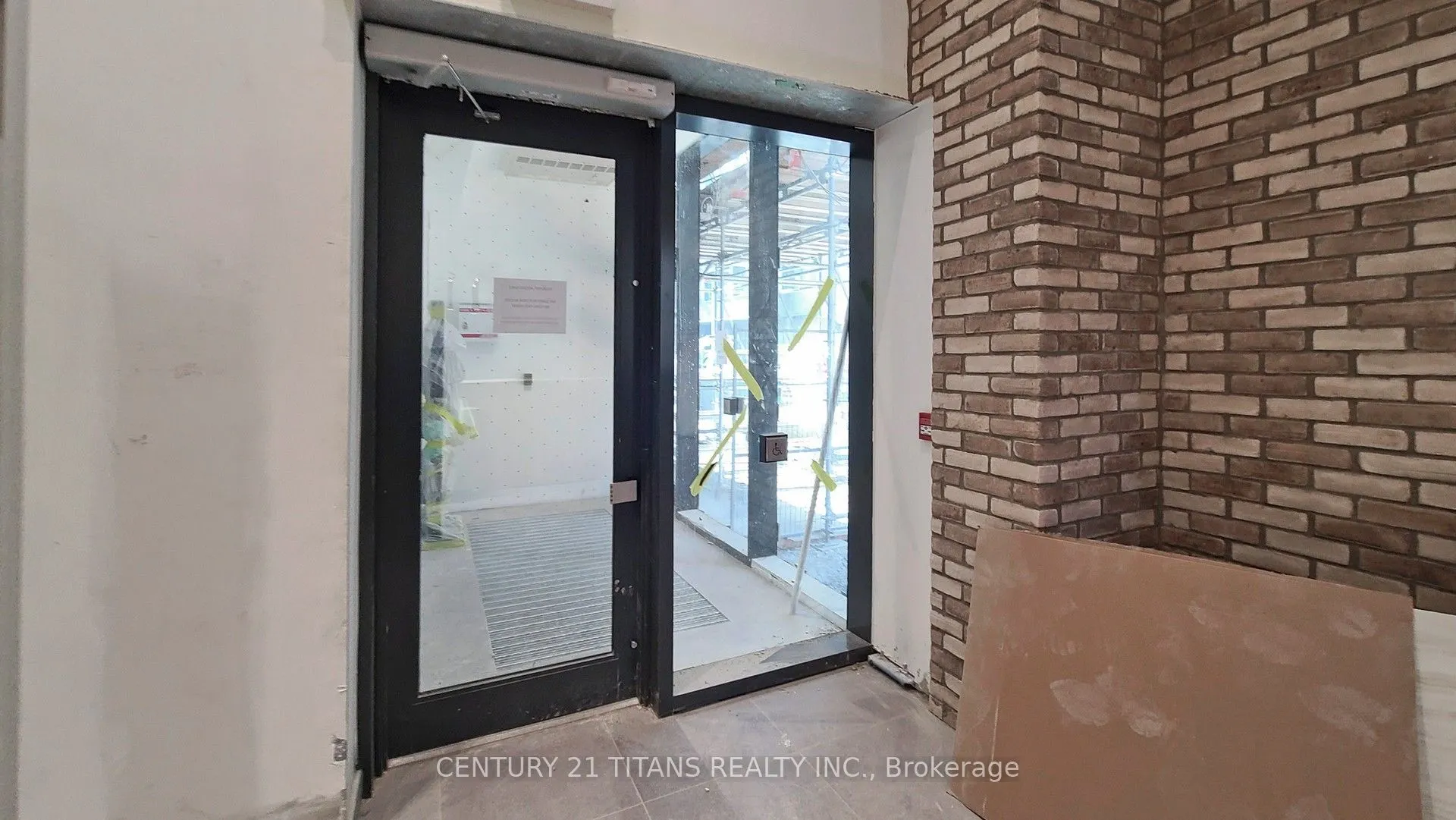 47 Mutual Street, #401