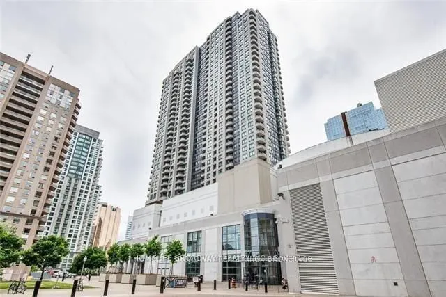 8 Hillcrest Avenue, #907