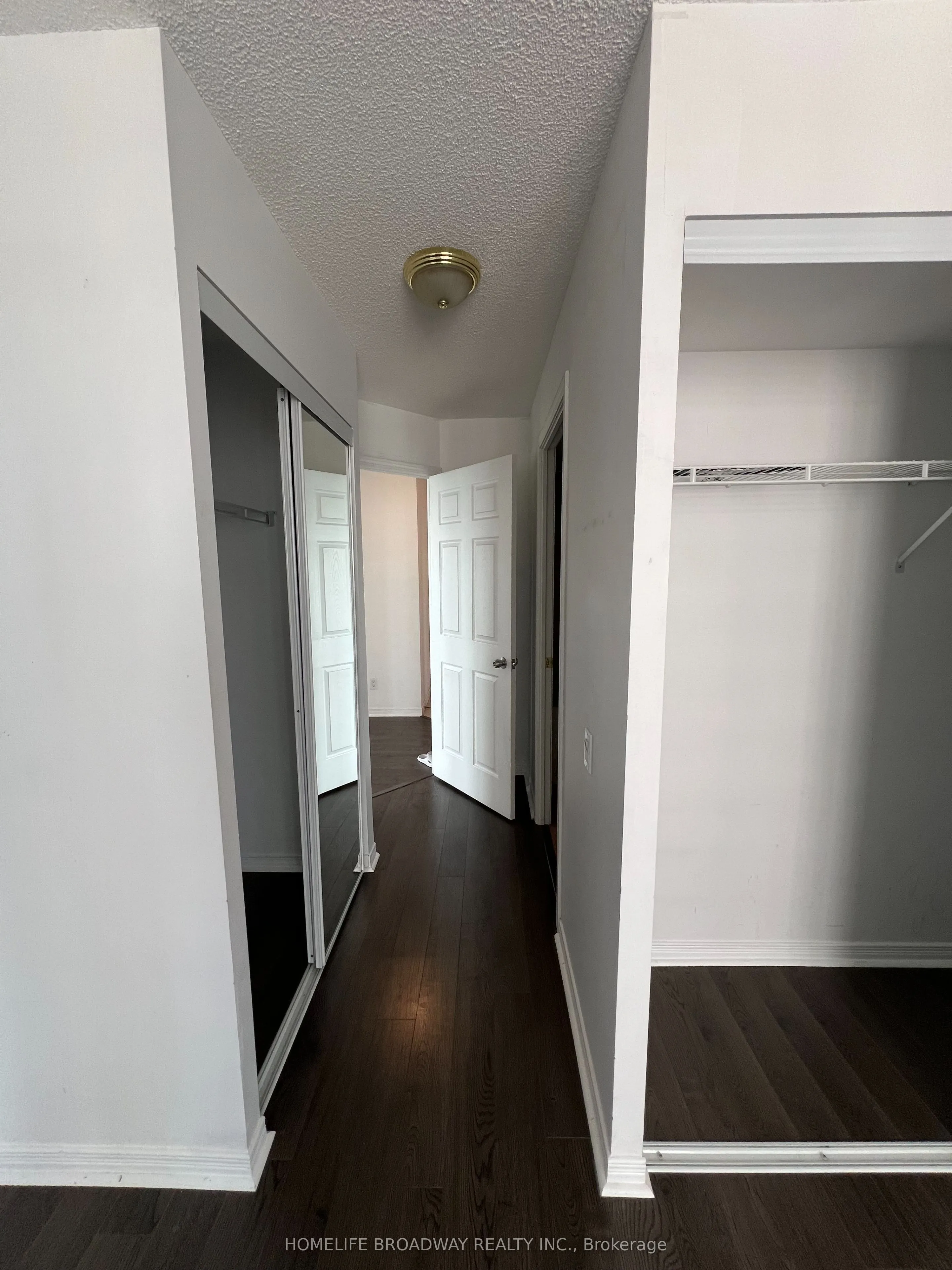 8 Hillcrest Avenue, #907