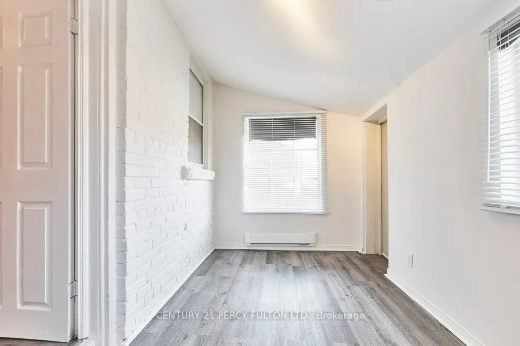 471 Shaw Street