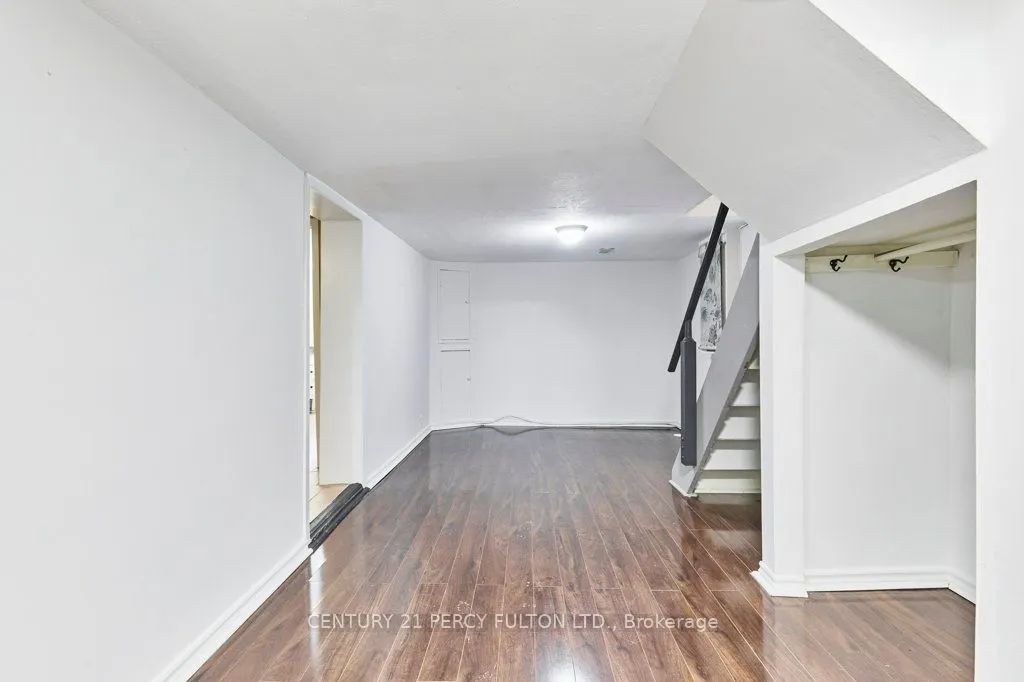 471 Shaw Street
