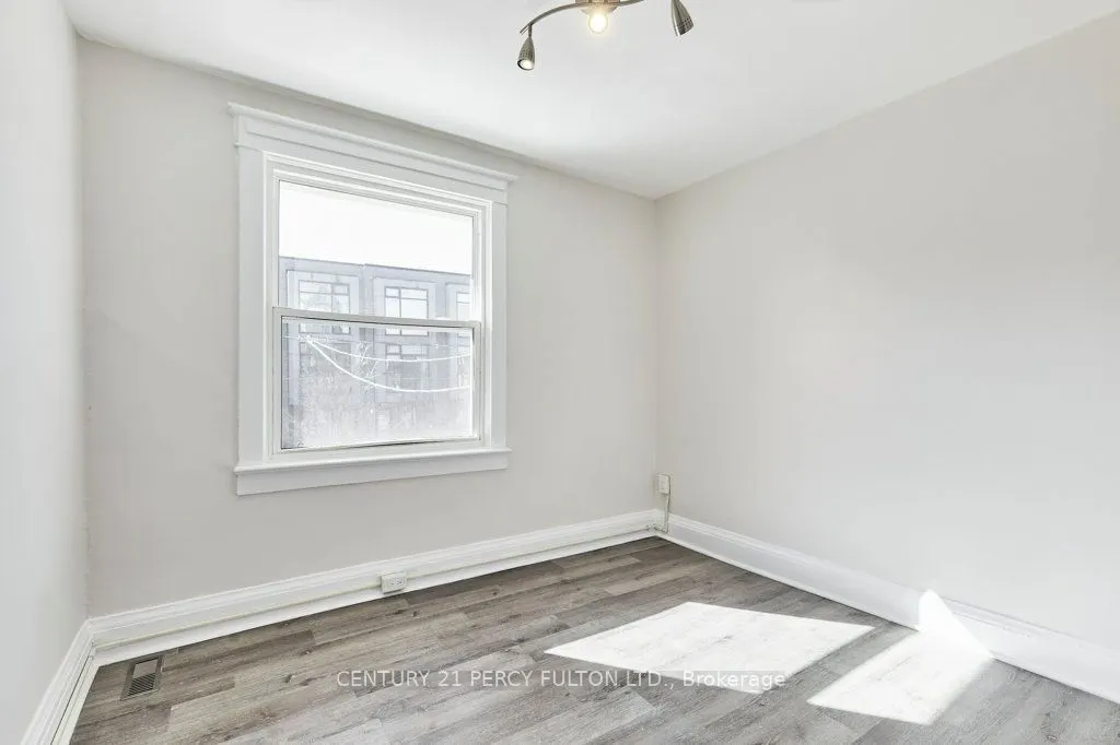 471 Shaw Street